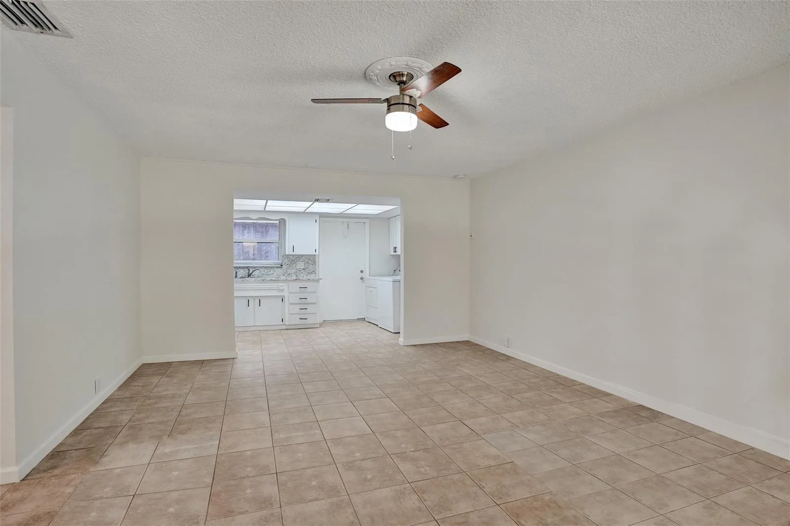 4240 NW 21st Avenue # 2, Oakland Park, FL 33309 photo 2