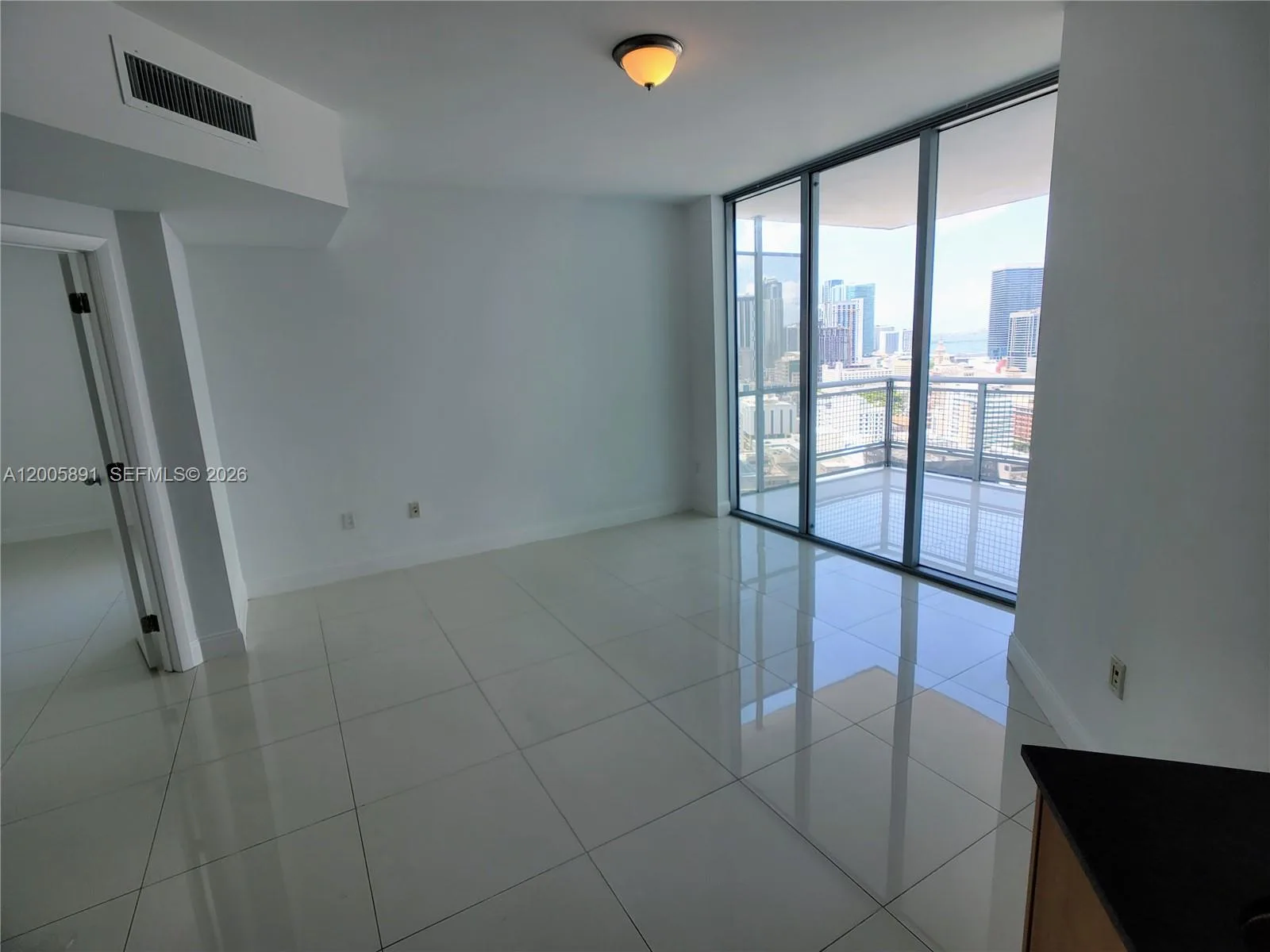 350 S Miami Ave # 3111, Miami, FL 33130 photo 6