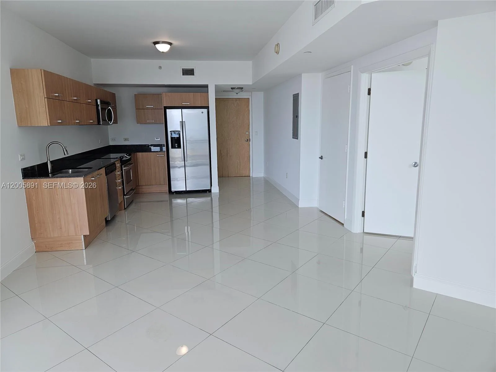 350 S Miami Ave # 3111, Miami, FL 33130 photo 7