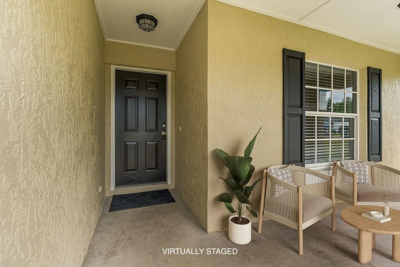 225 12th Street SW, Vero Beach, FL 32962 photo 2