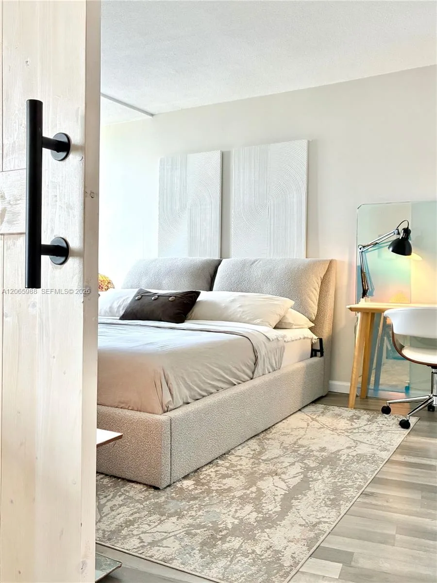 900 Bay Dr # 207, Miami Beach, FL 33141 photo 2
