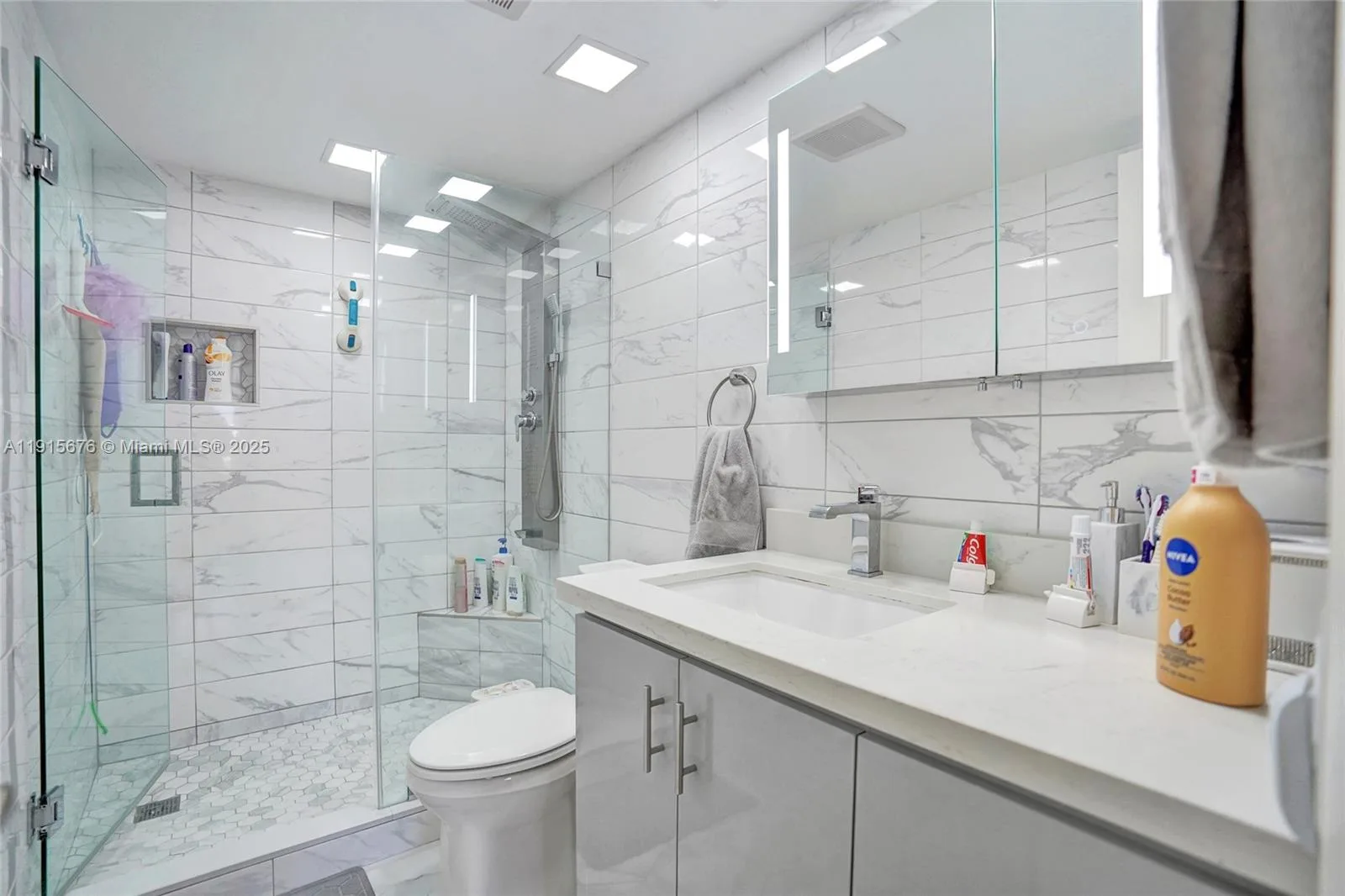 1849 S Ocean Dr # 1203, Hallandale Beach, FL 33009 photo 6