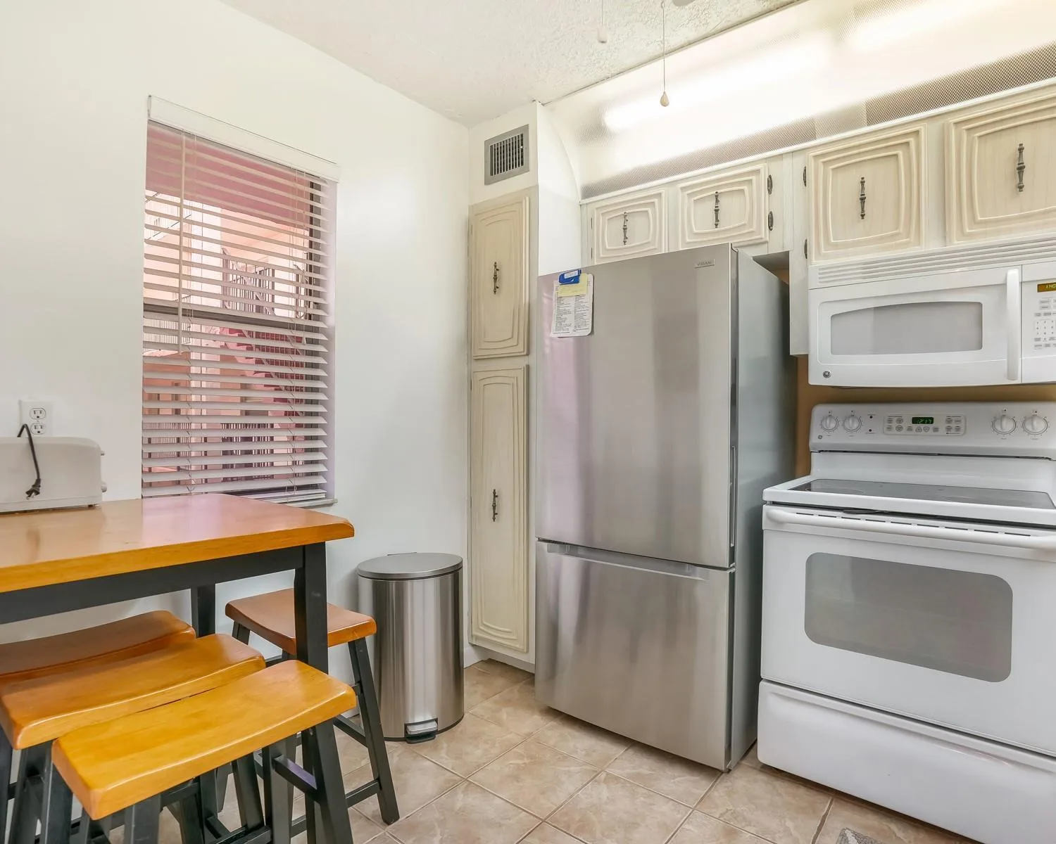 2851 Somerset Drive # 205, Lauderdale Lakes, FL 33311 photo 10