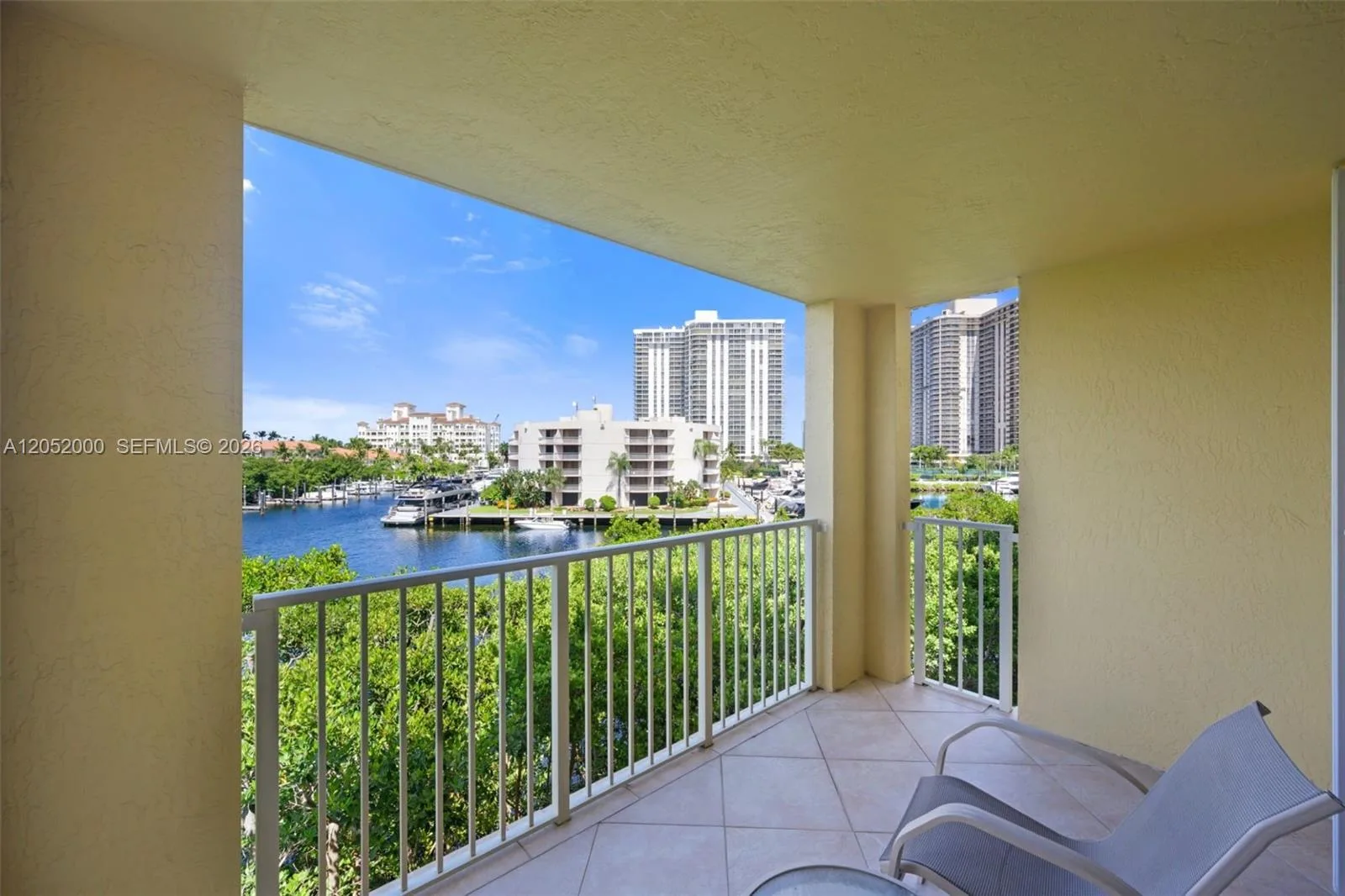 19999 E Country Club Dr # 1406, Aventura, FL 33180 — zdjęcie 2
