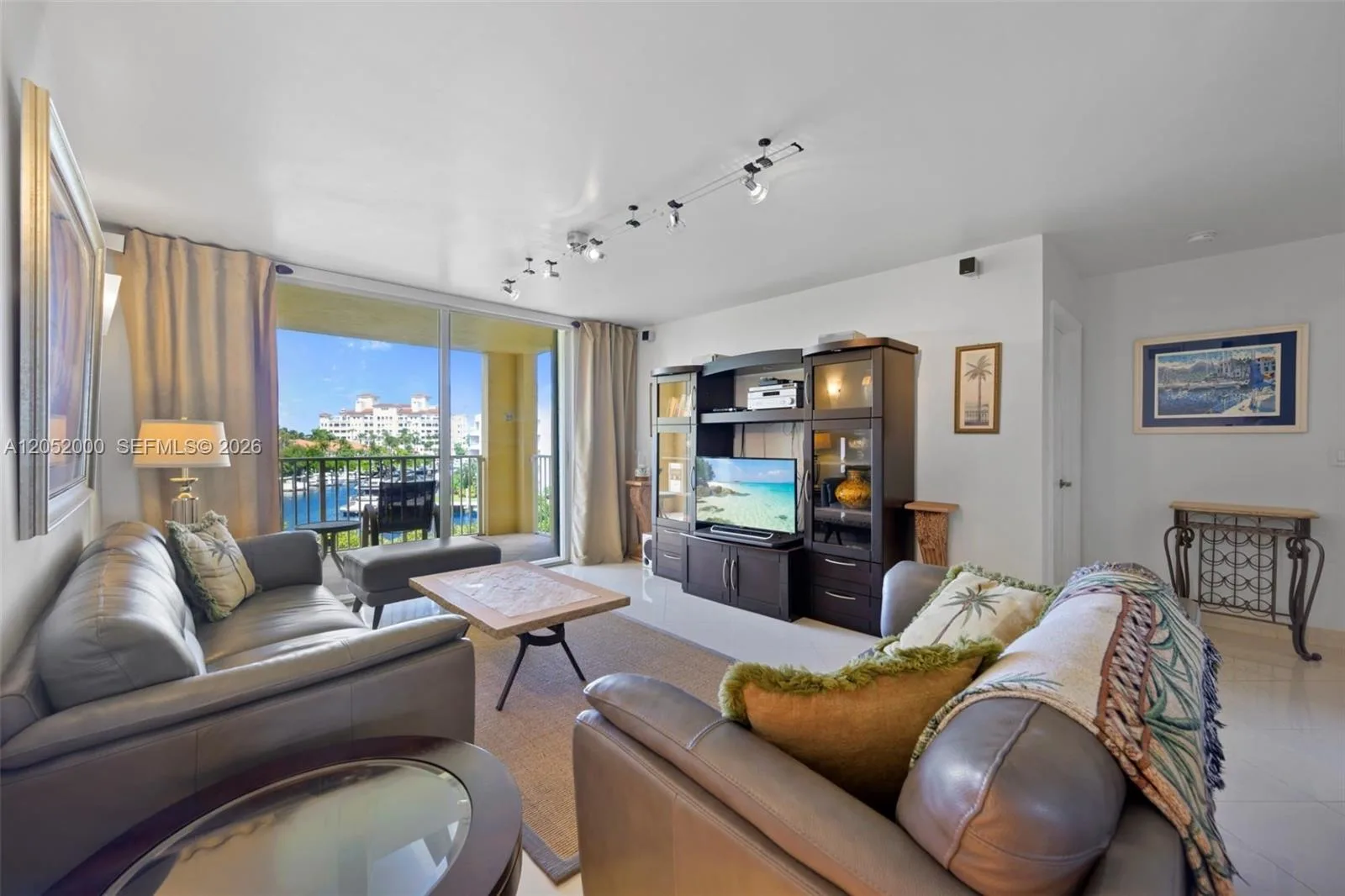 19999 E Country Club Dr # 1406, Aventura, FL 33180 photo 9