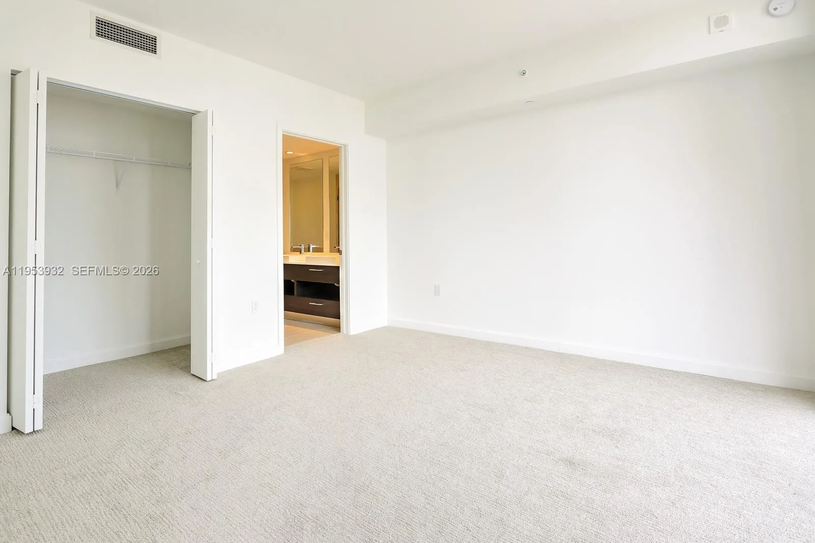 45 SW 9th St # 1806, Miami, FL 33130 photo 12