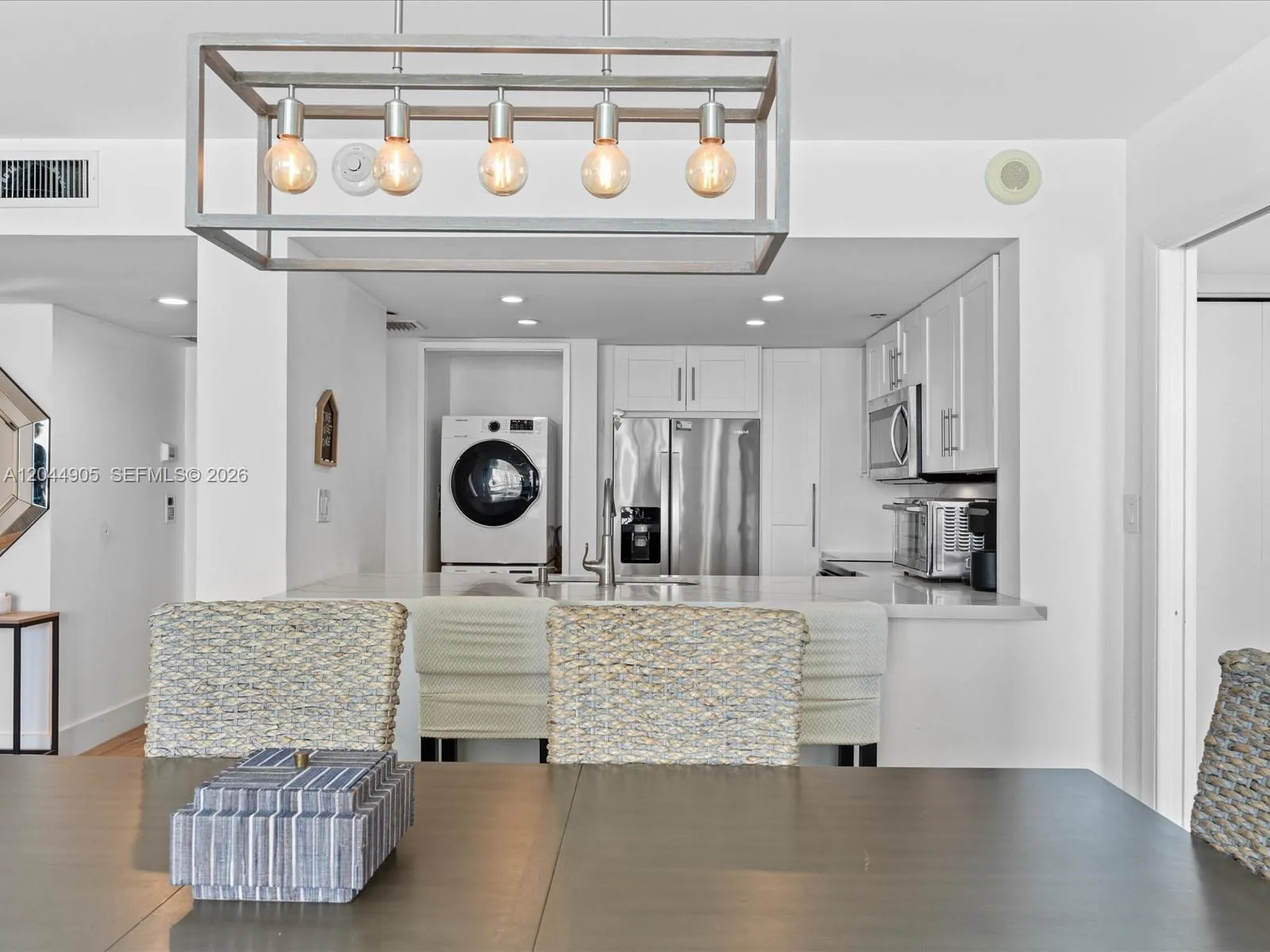 400 S Pointe Dr # 1102, Miami Beach, FL 33139 photo 7