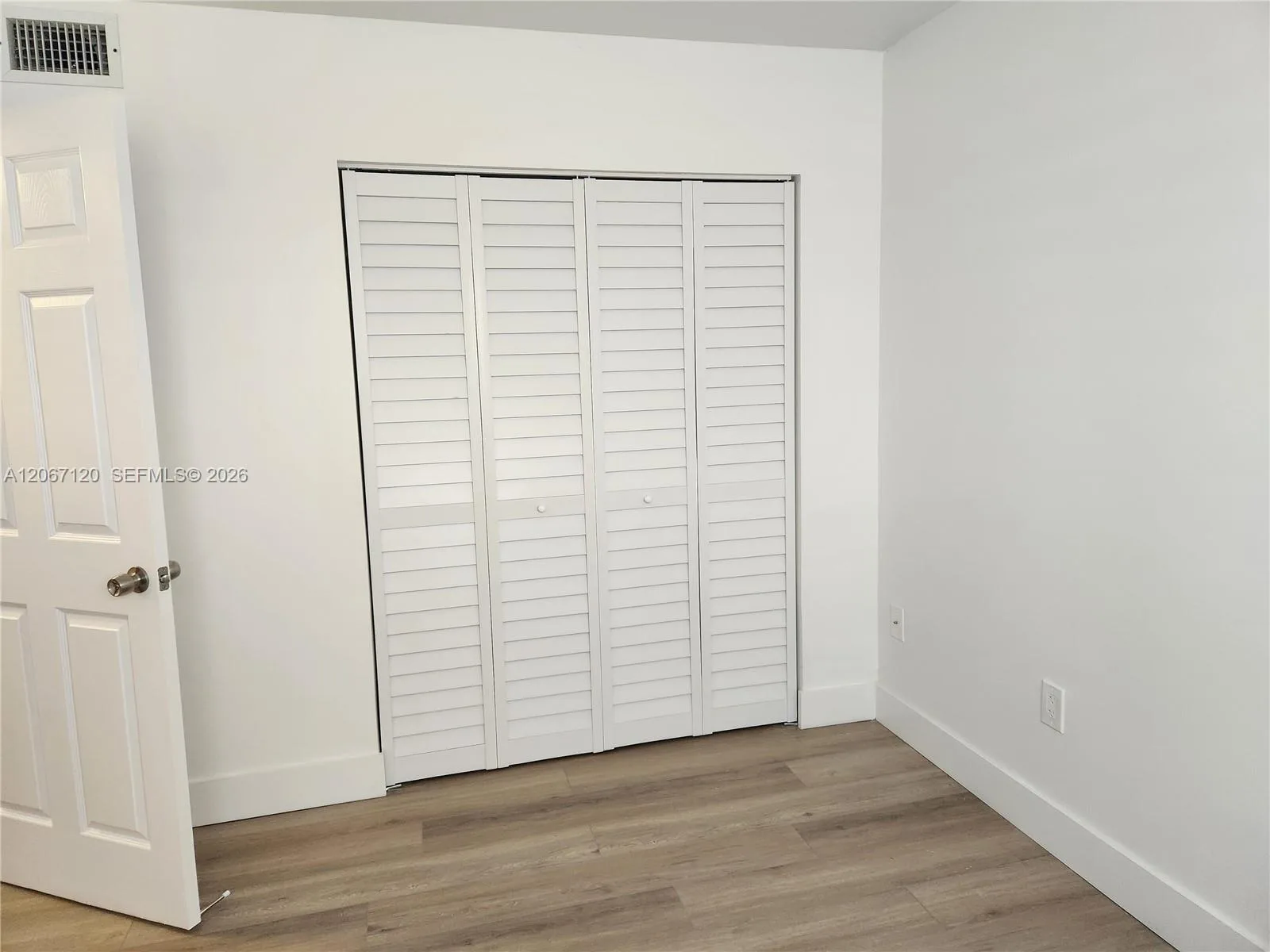 8075 NW 7th St # 420, Miami, FL 33126 photo 12