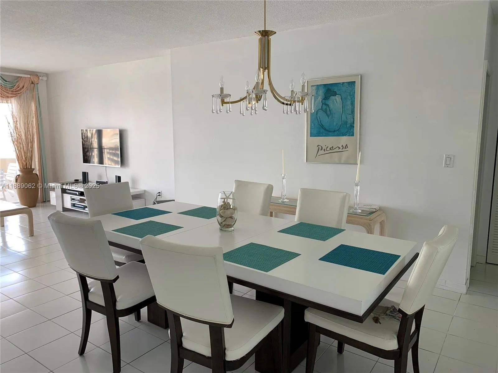1950 S Ocean Dr # 20M, Hallandale Beach, FL 33009 photo 4