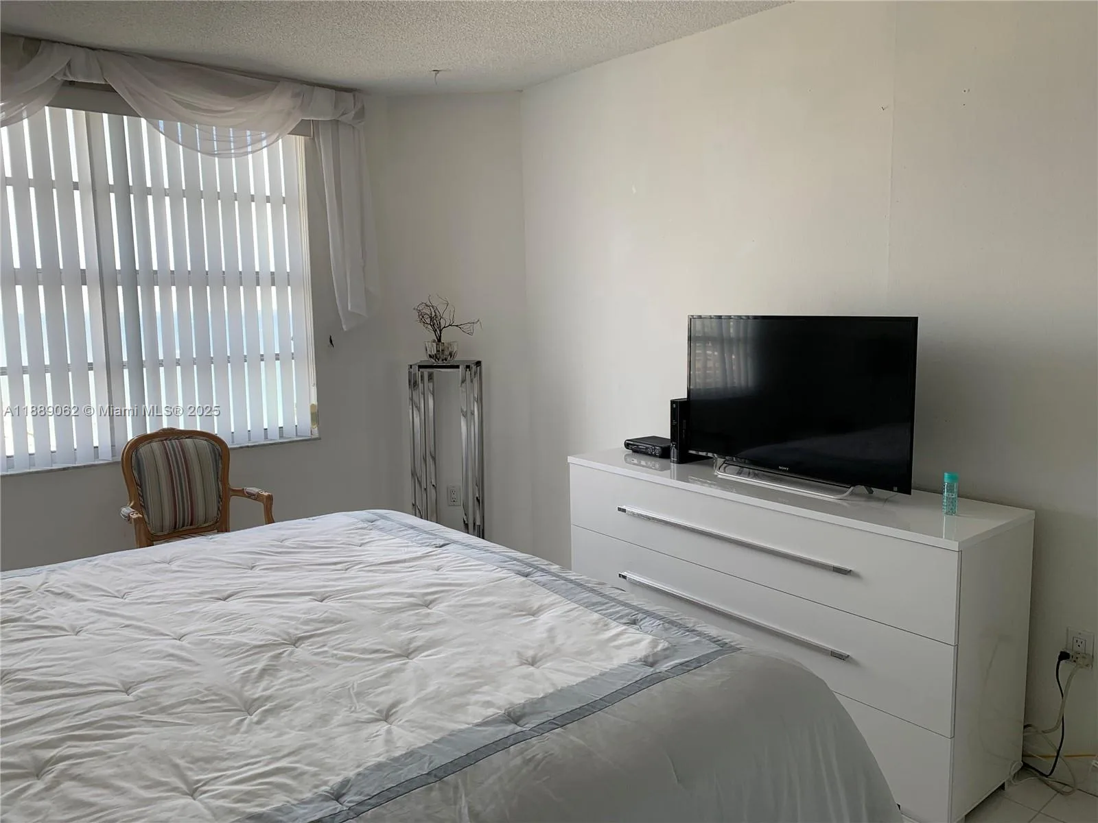 1950 S Ocean Dr # 20M, Hallandale Beach, FL 33009 photo 9