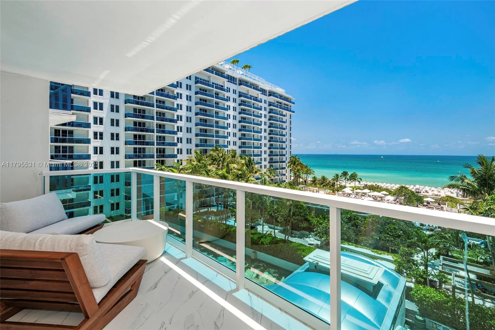2301 Collins Ave # 825, Miami Beach, FL 33139