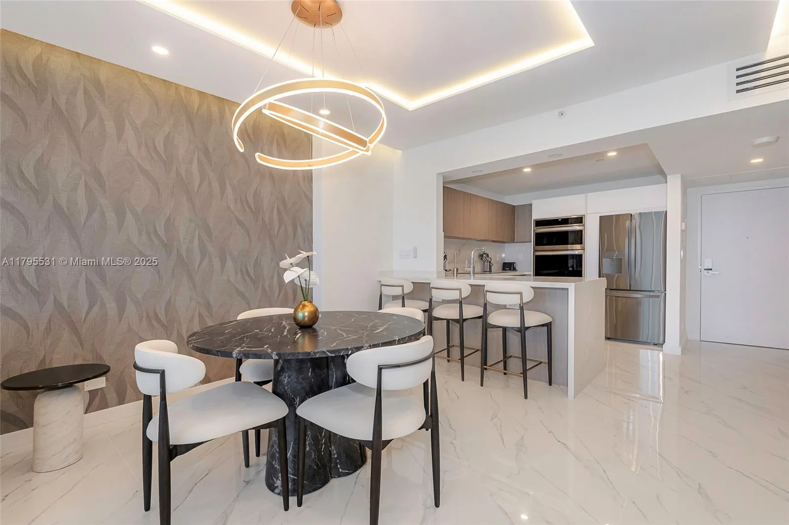 2301 Collins Ave # 825, Miami Beach, FL 33139 photo 10