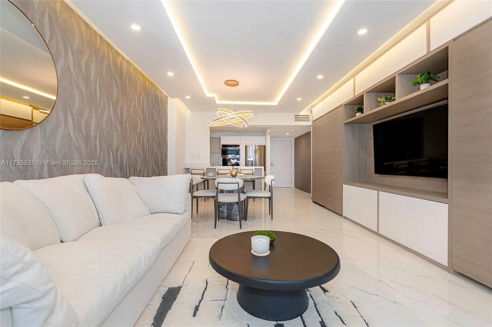 2301 Collins Ave # 825, Miami Beach, FL 33139 photo 8