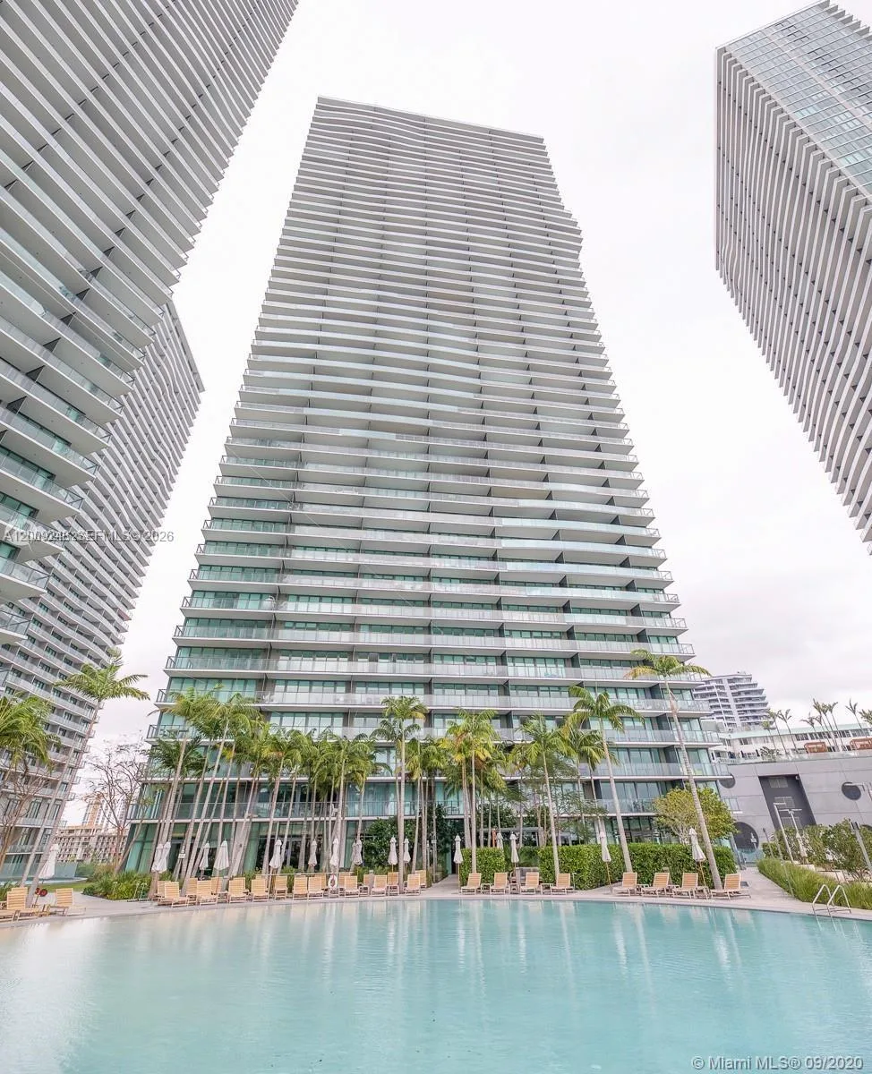 650 NE 32nd St # 4005, Miami, FL 33137 photo 10