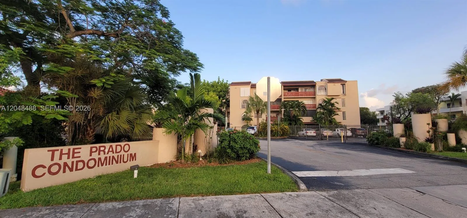 10641 SW 108th Ave # 4A, Miami, FL 33176