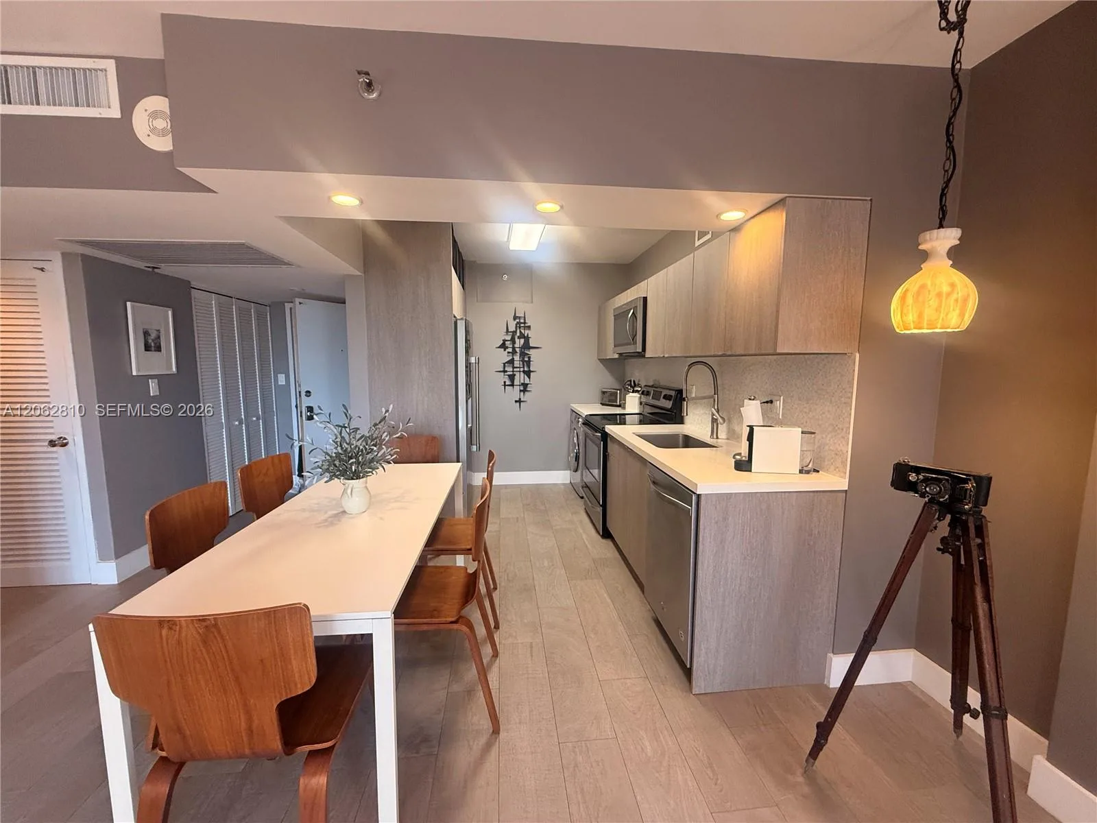100 Lincoln Rd # 314B, Miami Beach, FL 33139 photo 4