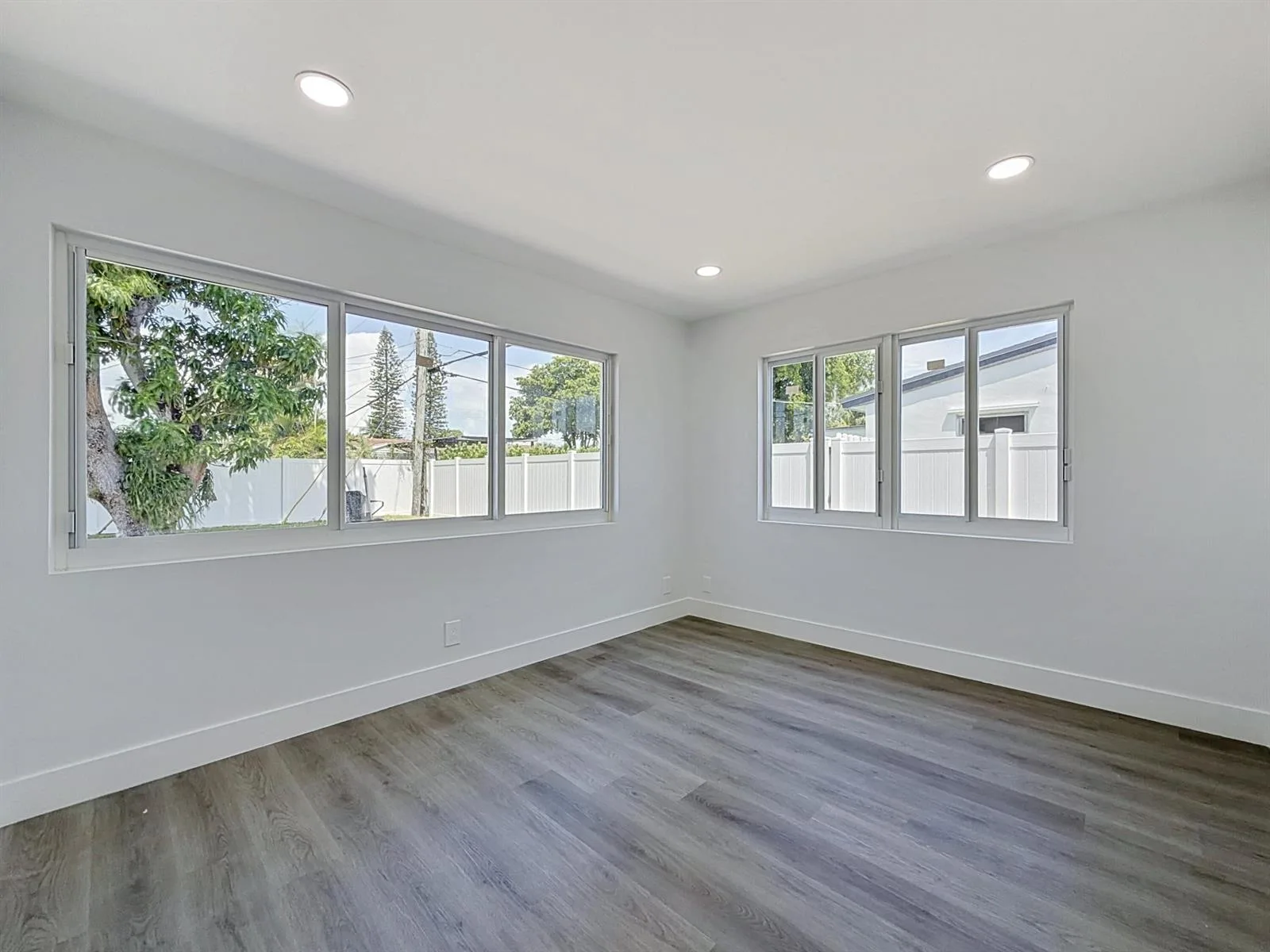 1441 SW 1ST Avenue, Deerfield Beach, FL 33441 photo 13
