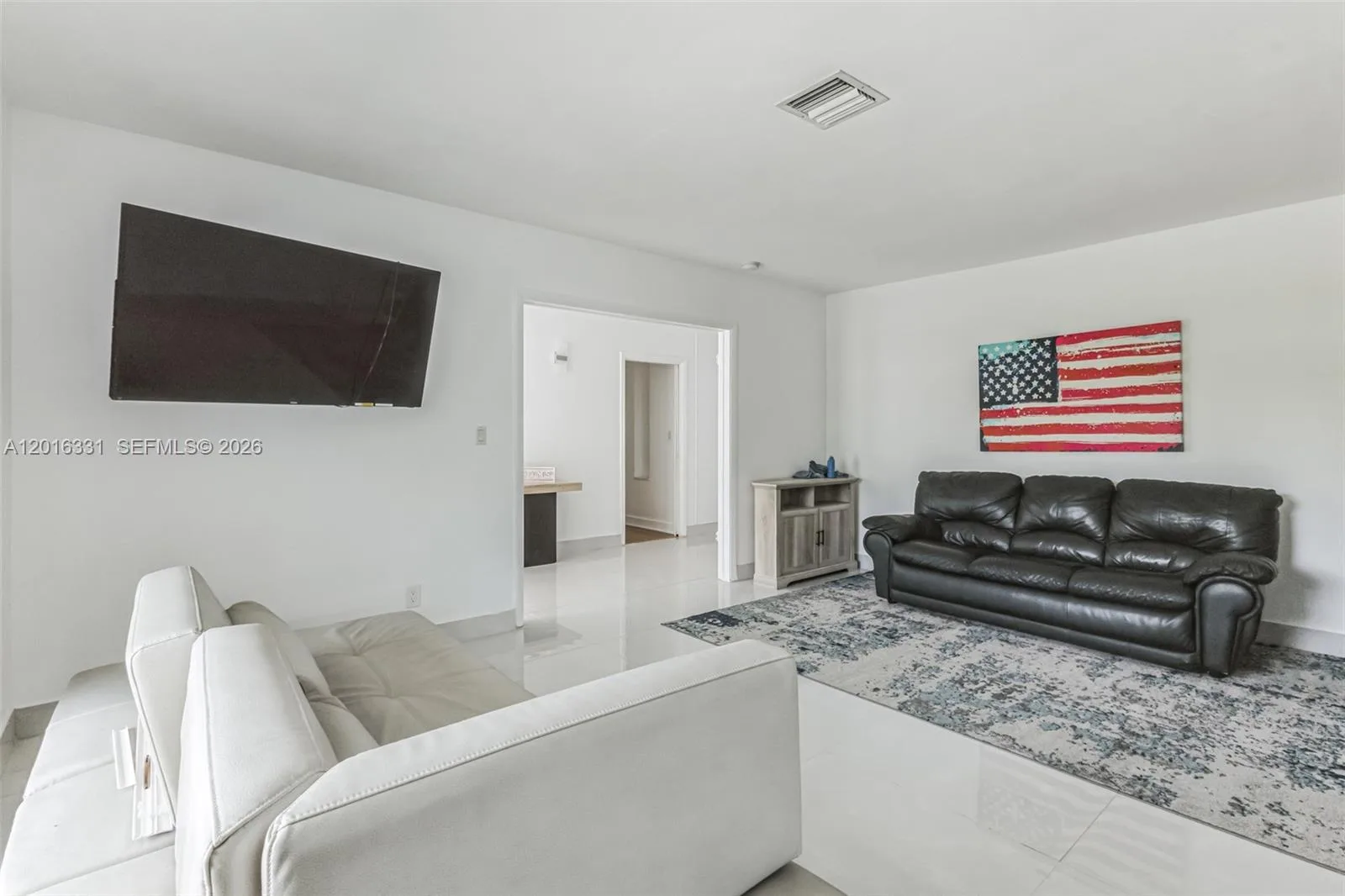 633 N Crescent Dr, Hollywood, FL 33021 photo 13