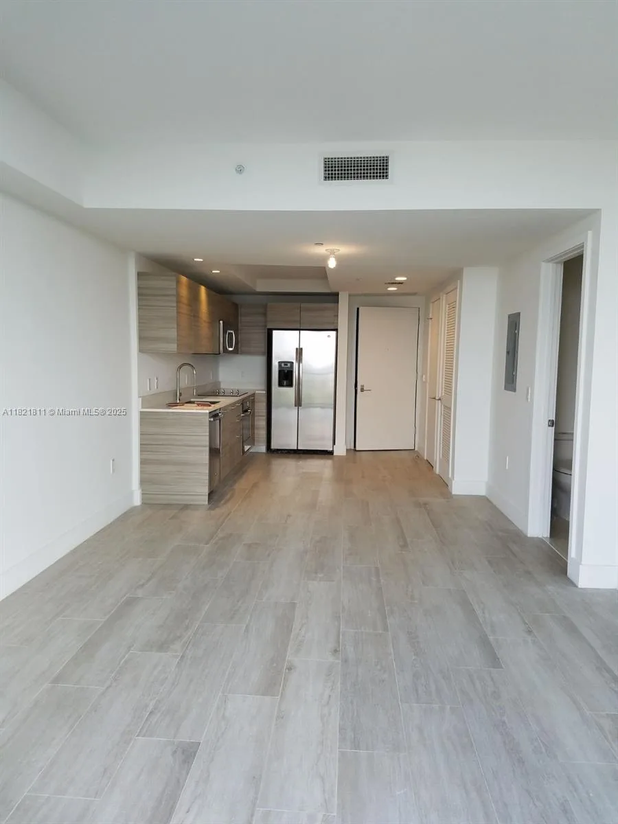 121 NE 34th St # 1410, Miami, FL 33137 photo 7