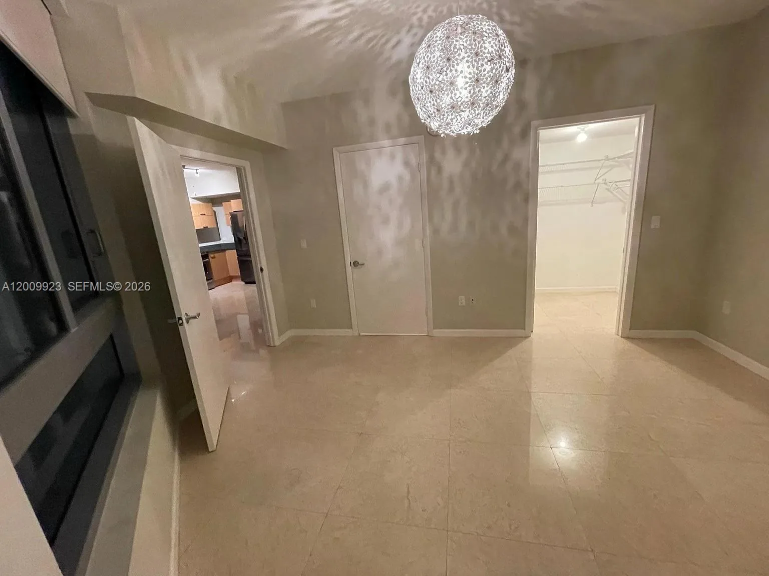350 S Miami Ave # 2807, Miami, FL 33130 photo 4