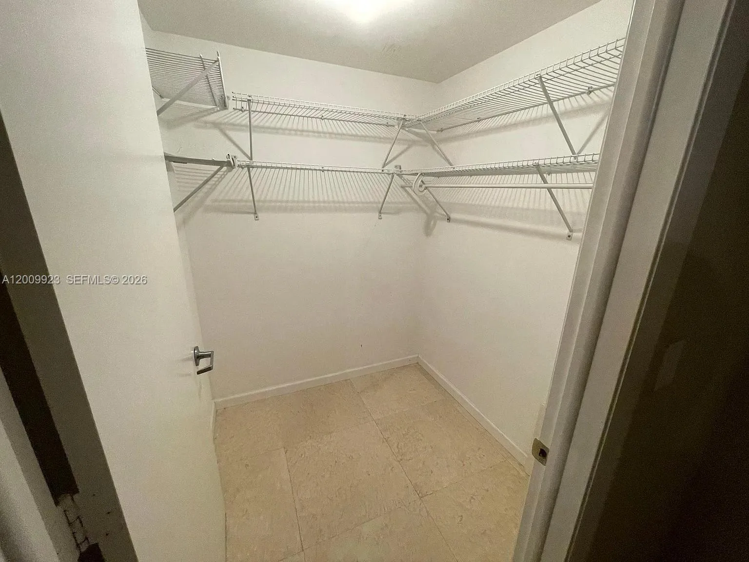 350 S Miami Ave # 2807, Miami, FL 33130 photo 5