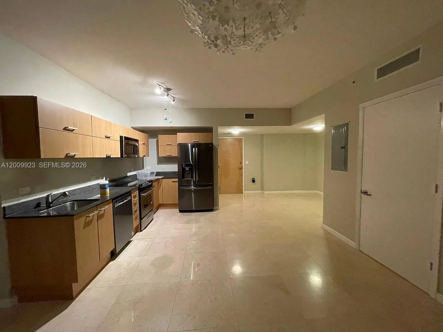 350 S Miami Ave # 2807, Miami, FL 33130 photo 7