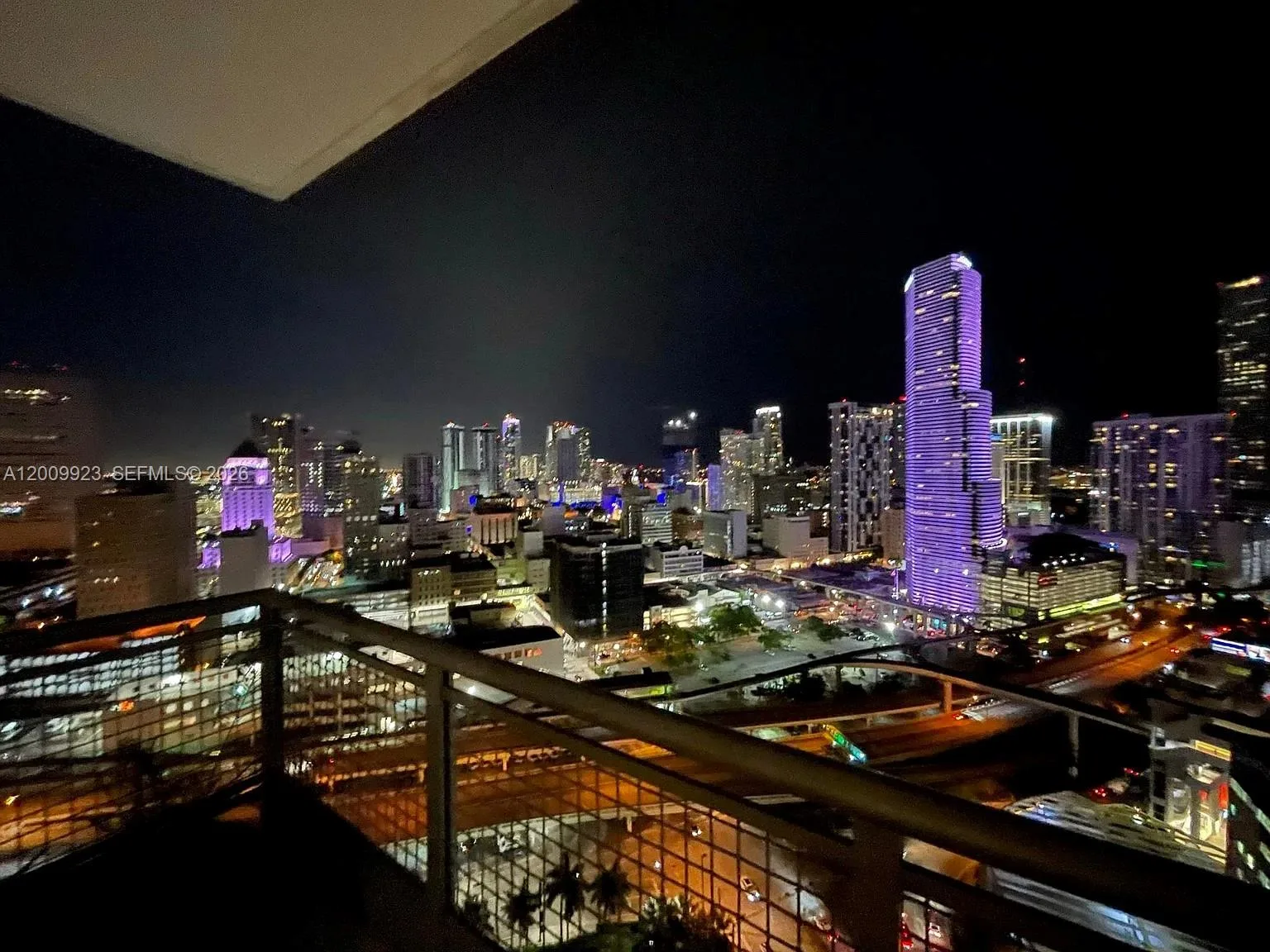 350 S Miami Ave # 2807, Miami, FL 33130 photo 9