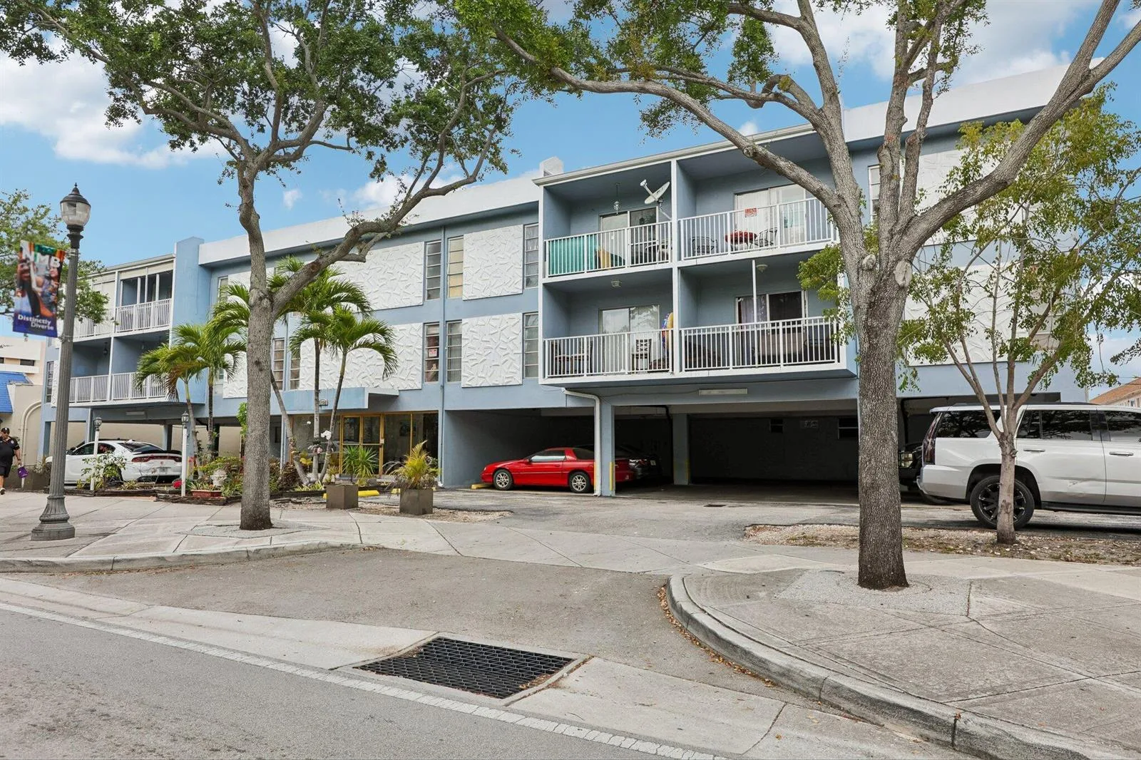 1735 NE 164th Street # E104, North Miami Beach, FL 33162