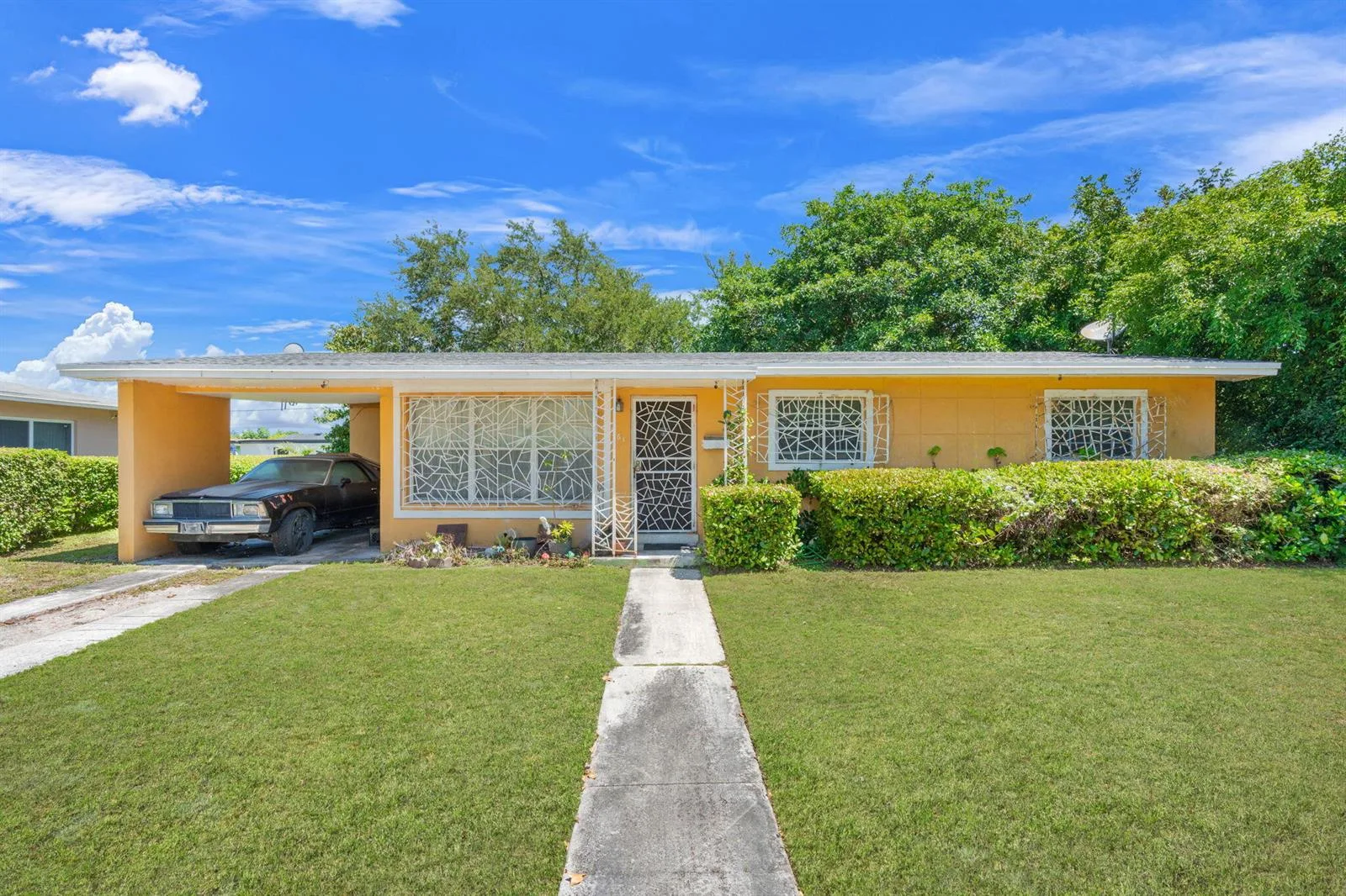 1261 NW 172nd Street, Miami Gardens, FL 33169