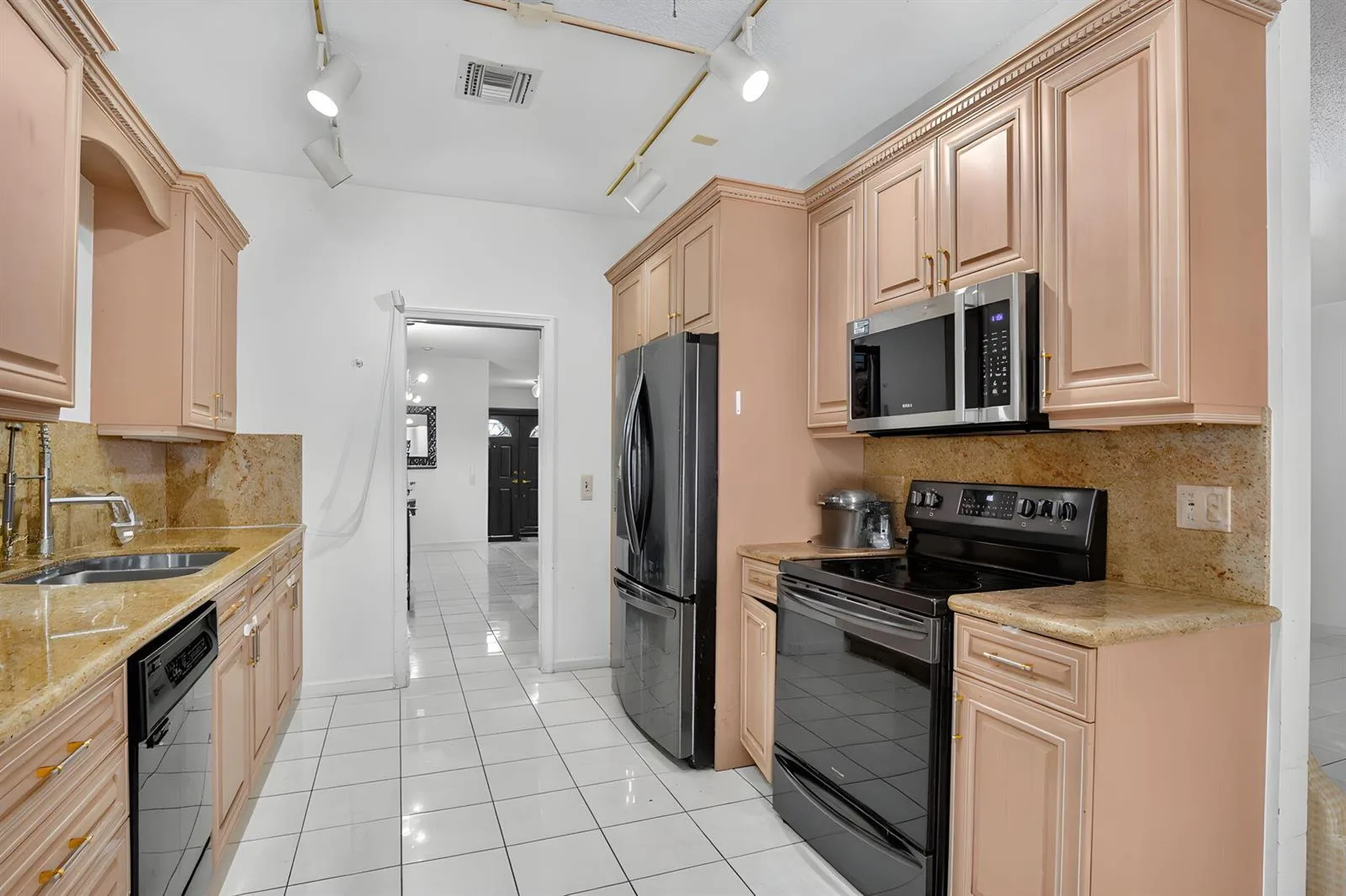 7690 Solimar Circle, Boca Raton, FL 33433 photo 10