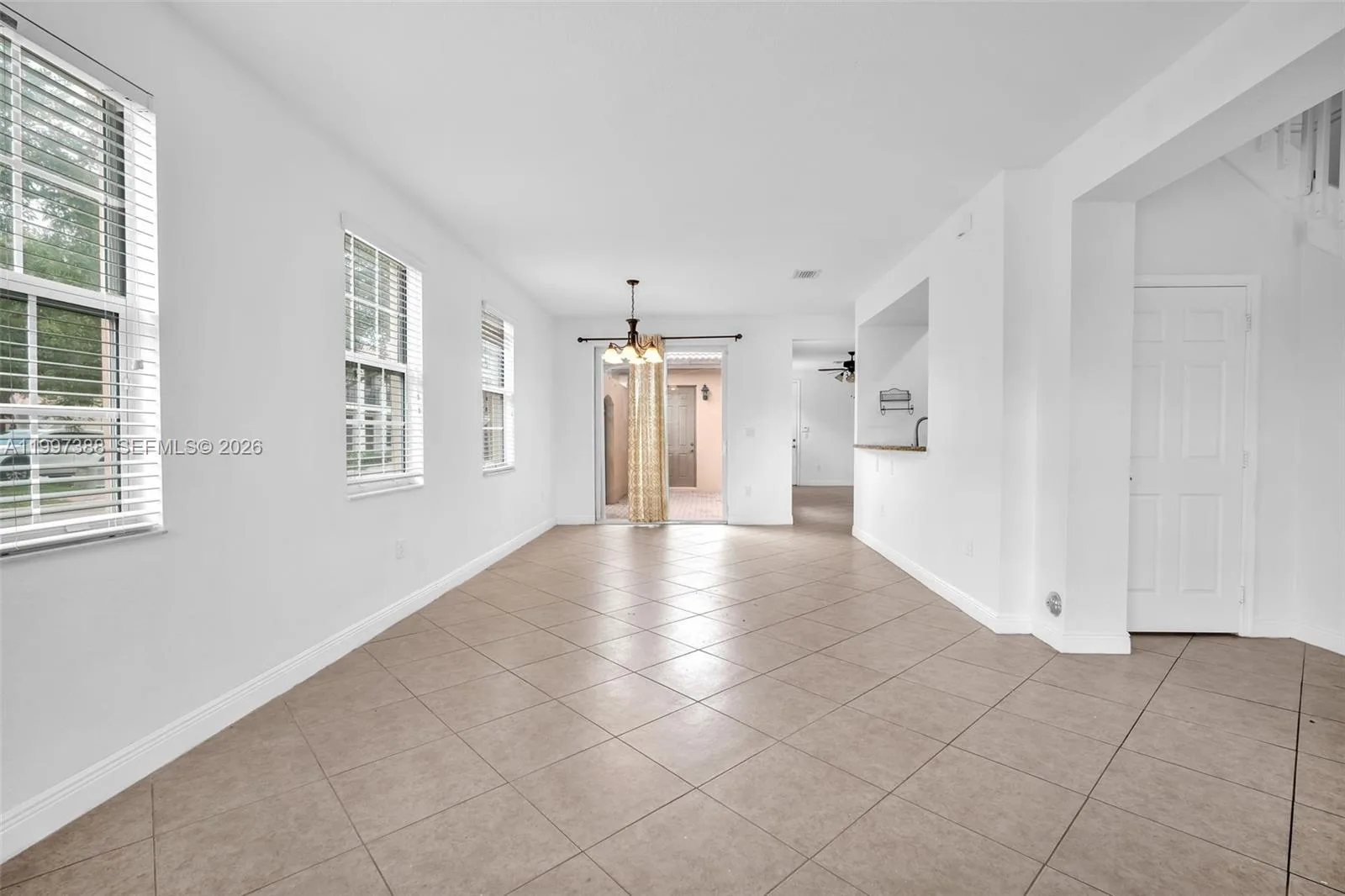 1148 SW 147th Ave, Pembroke Pines, FL 33027 photo 11
