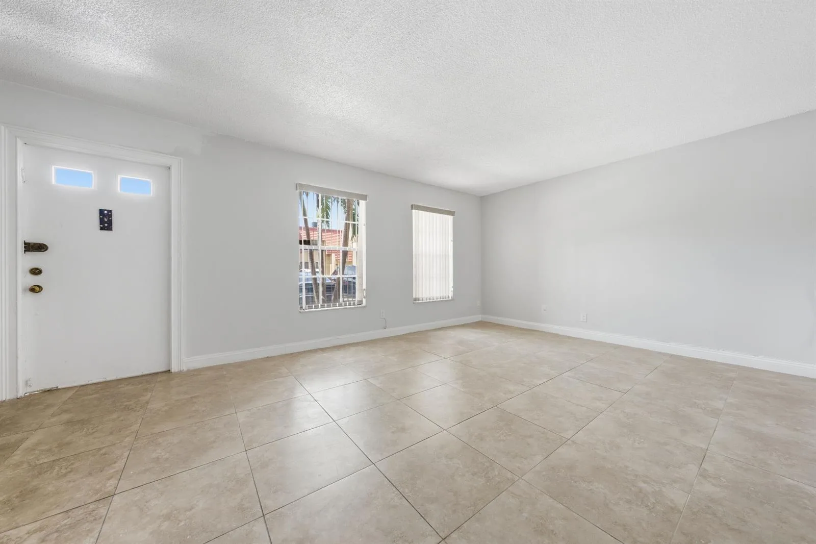 52 Canterbury Lane, Tamarac, FL 33319 photo 8