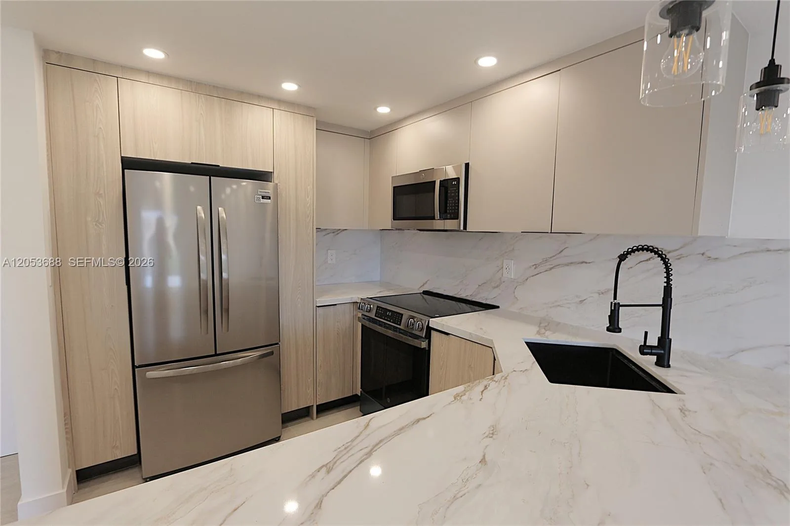 801 NW 47th Ave # 518W, Miami, FL 33126 photo 3