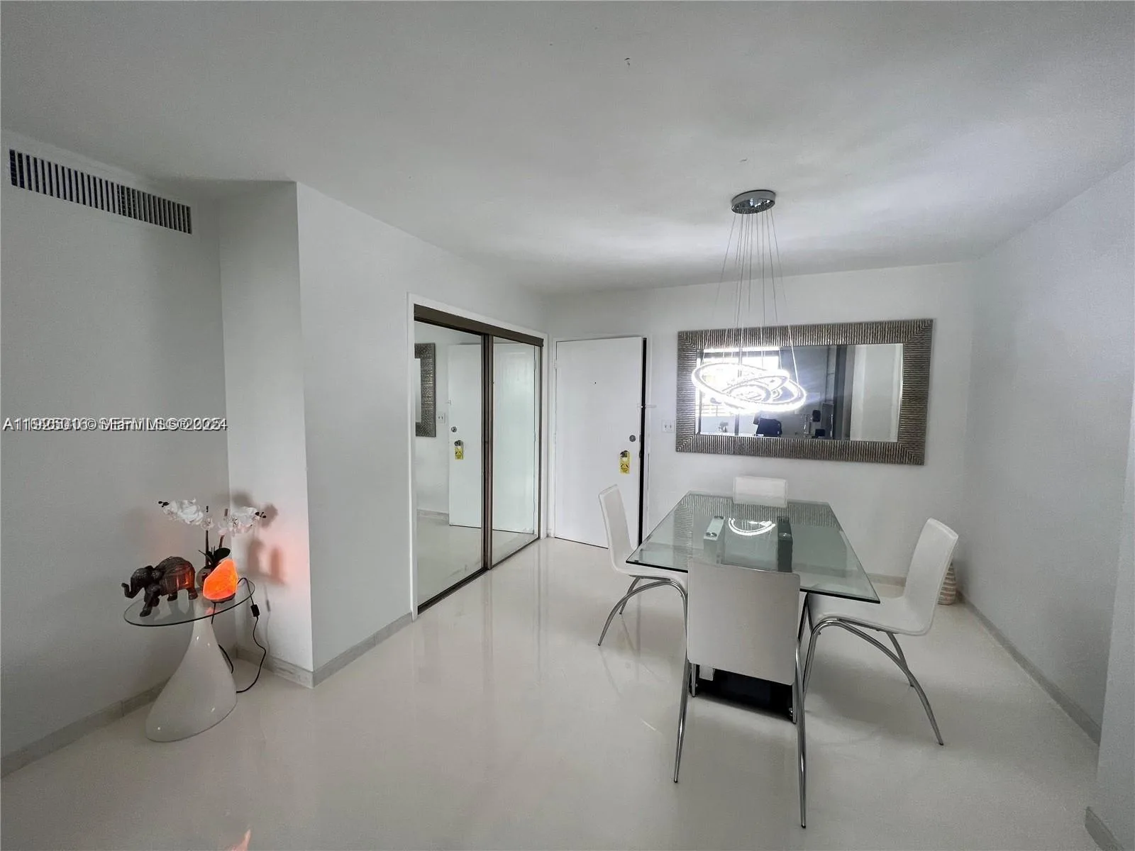 5555 Collins Ave # 7T, Miami Beach, FL 33140 photo 8