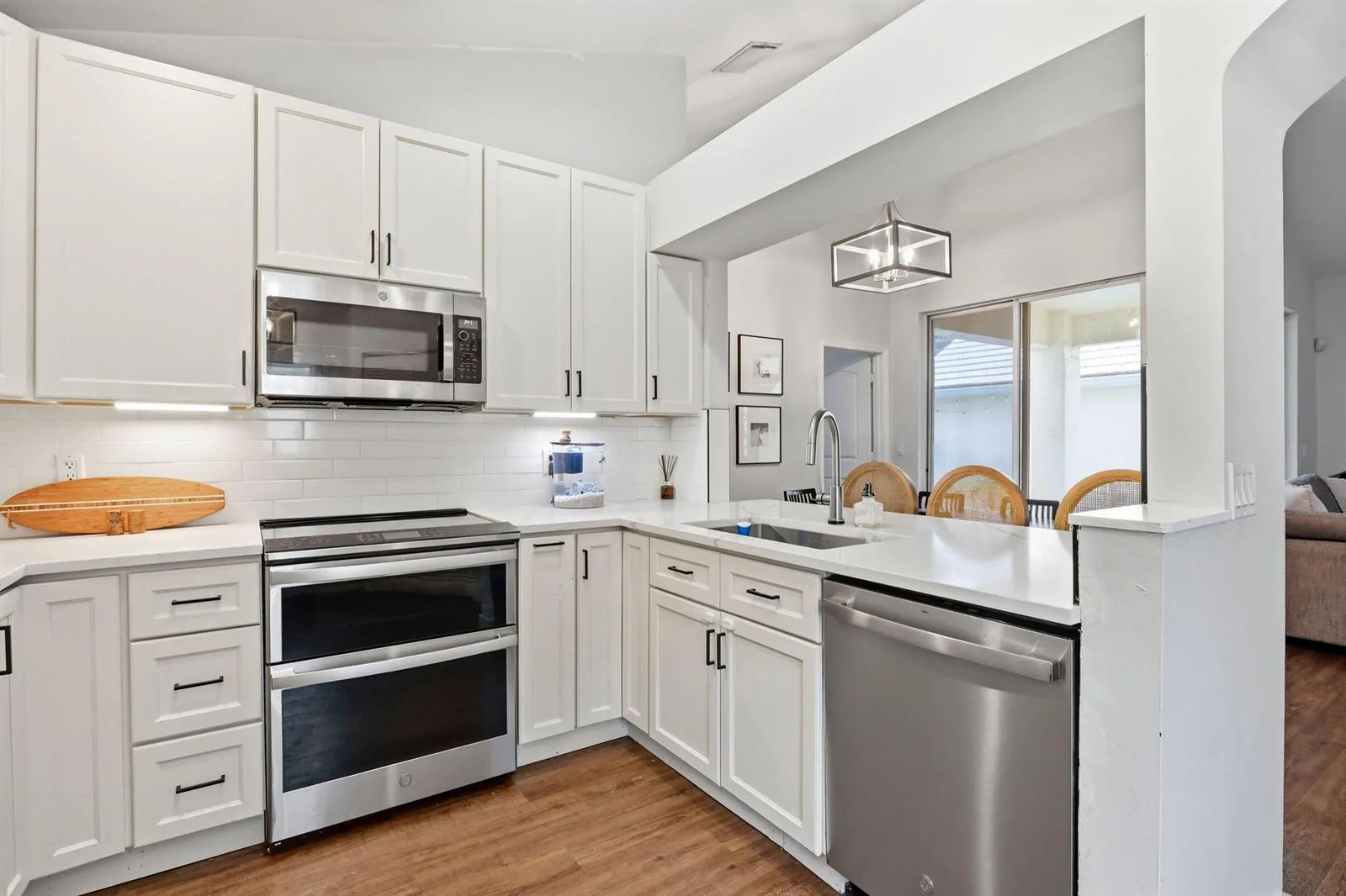 944 Dickens Place, West Palm Beach, FL 33411 photo 12