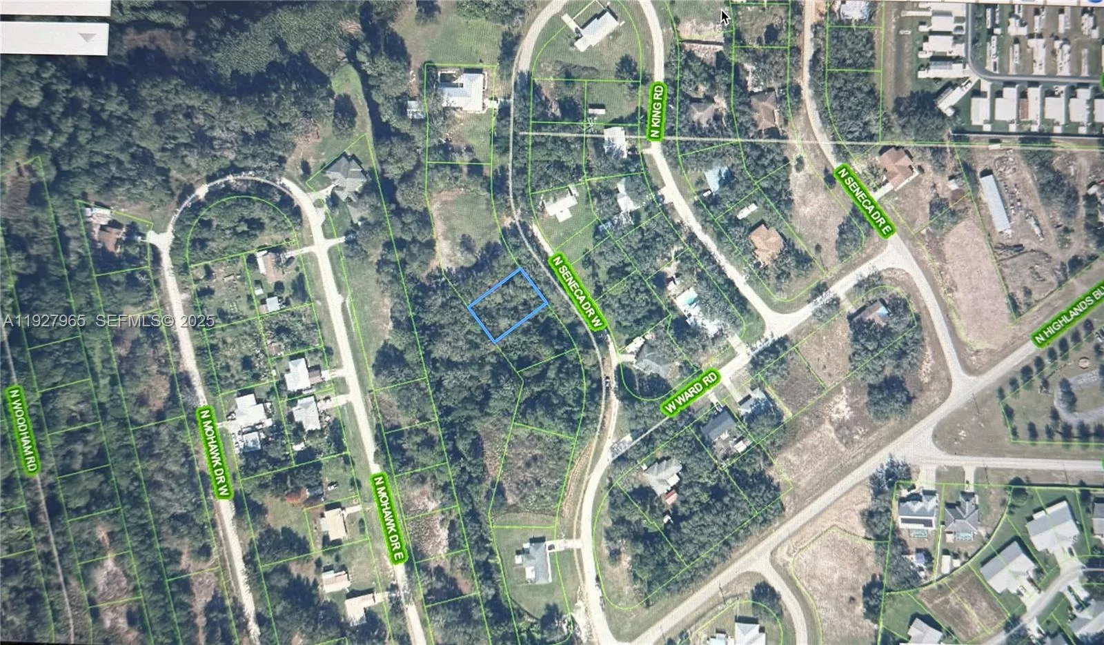 2707 N Seneca Dr, Avon Park, FL 33825 photo 3