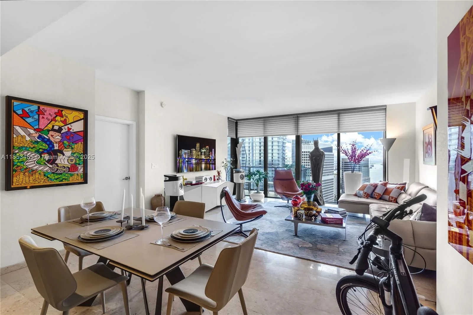 88 SW 7th St # 3907, Miami, FL 33130