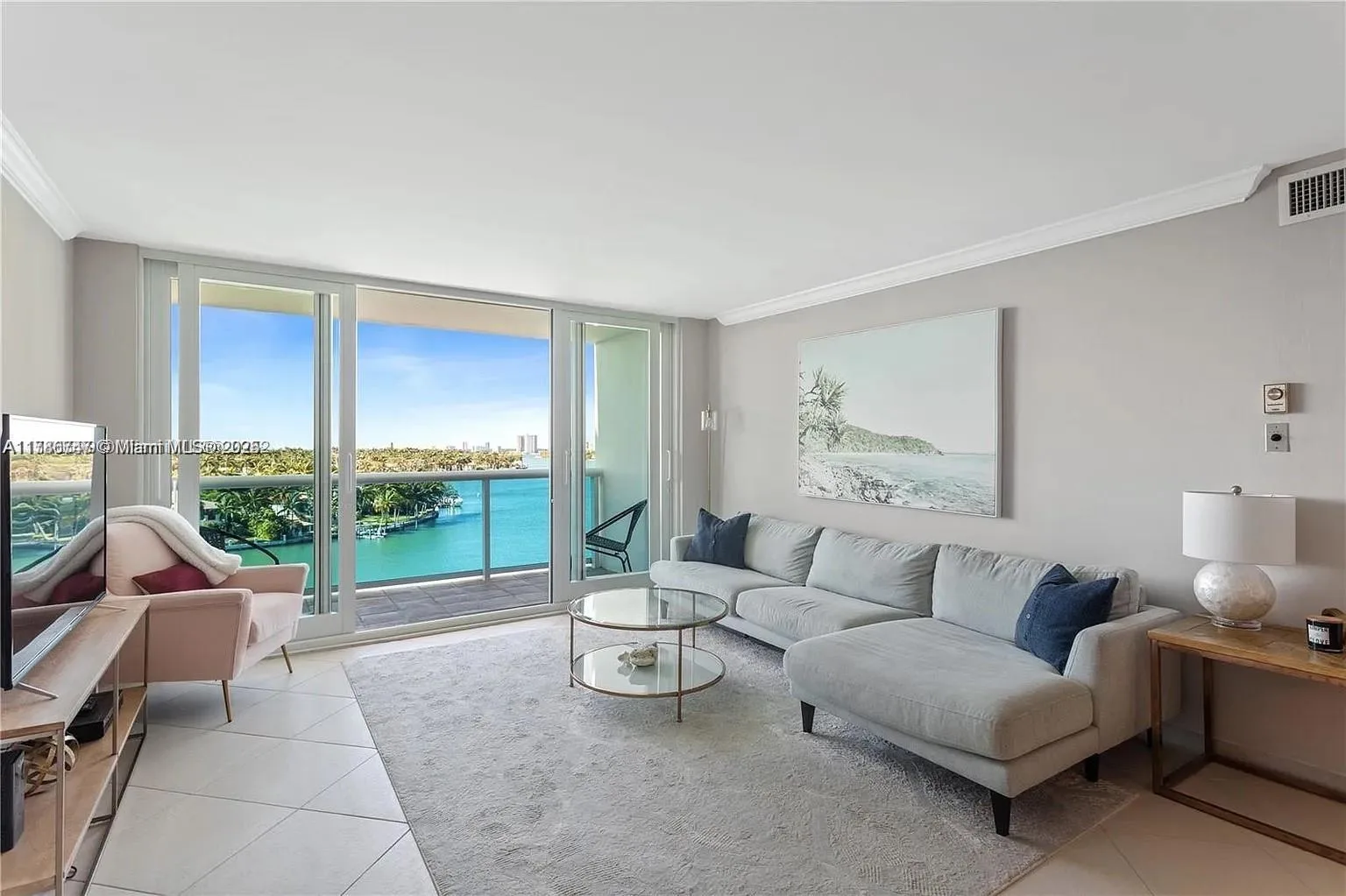 6770 Indian Creek Dr # 8E, Miami Beach, FL 33141 photo 2