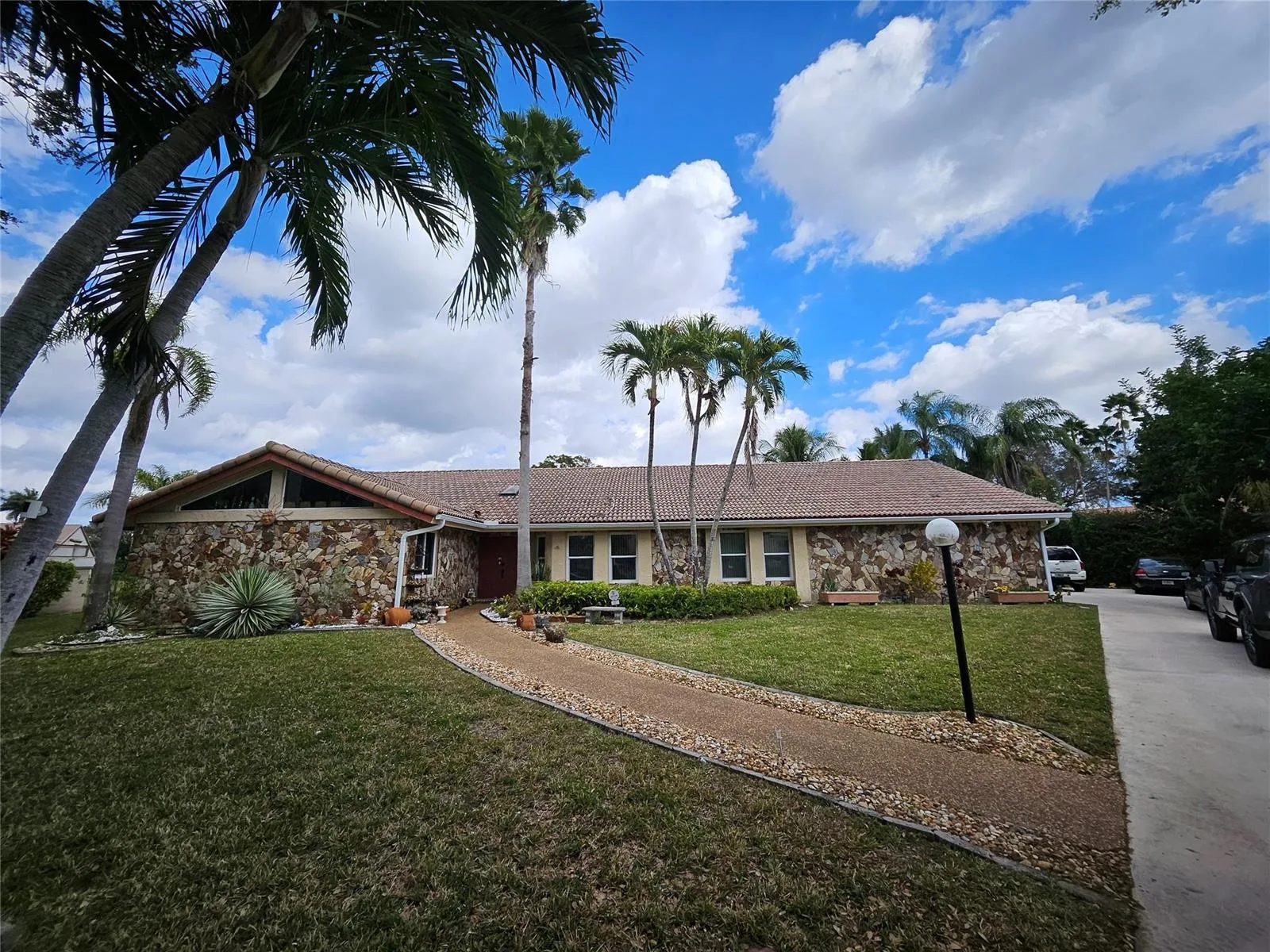 197 NW 113th Way, Coral Springs, FL 33071 photo 5
