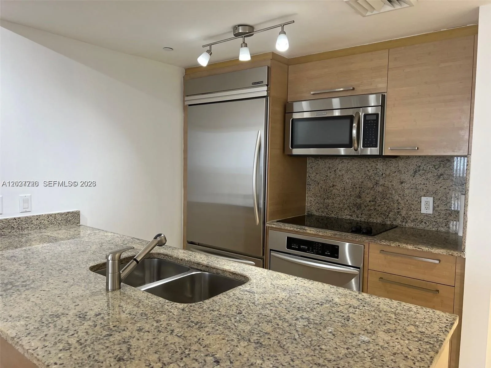1800 S Ocean Dr # 4209, Hallandale Beach, FL 33009 photo 2