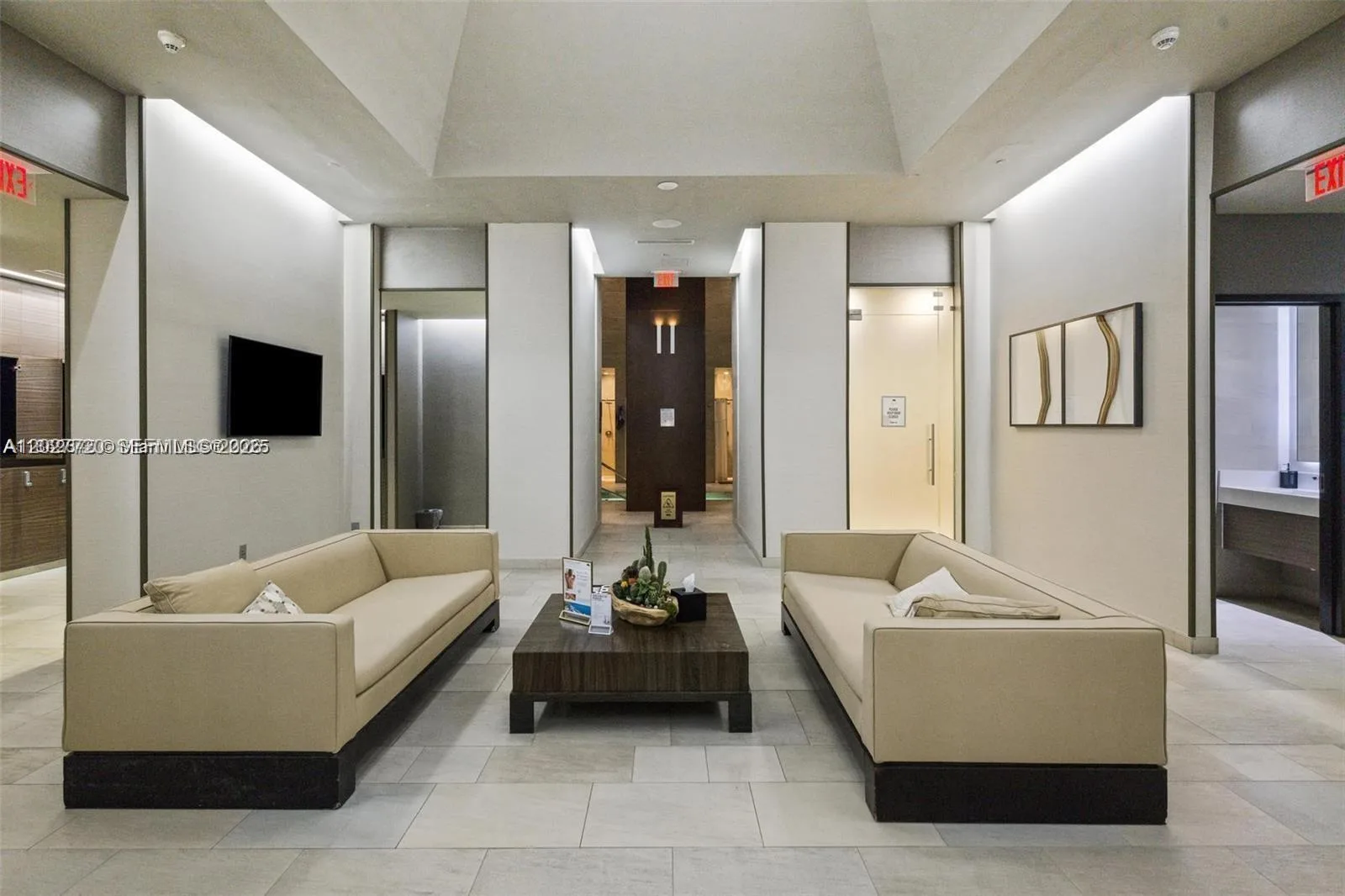 1800 S Ocean Dr # 4209, Hallandale Beach, FL 33009 photo 3