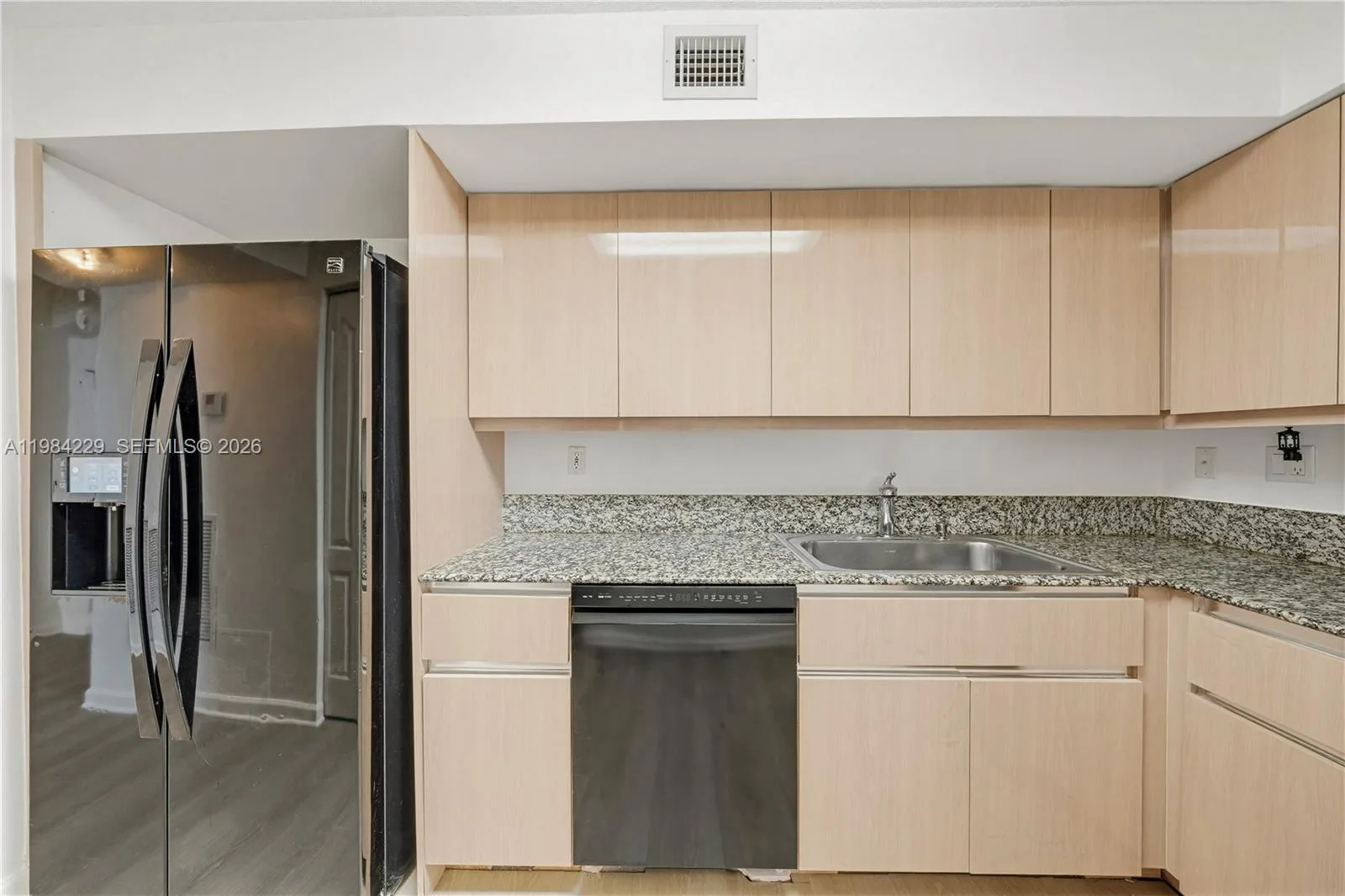 5757 Collins Ave # 707, Miami Beach, FL 33140 photo 7