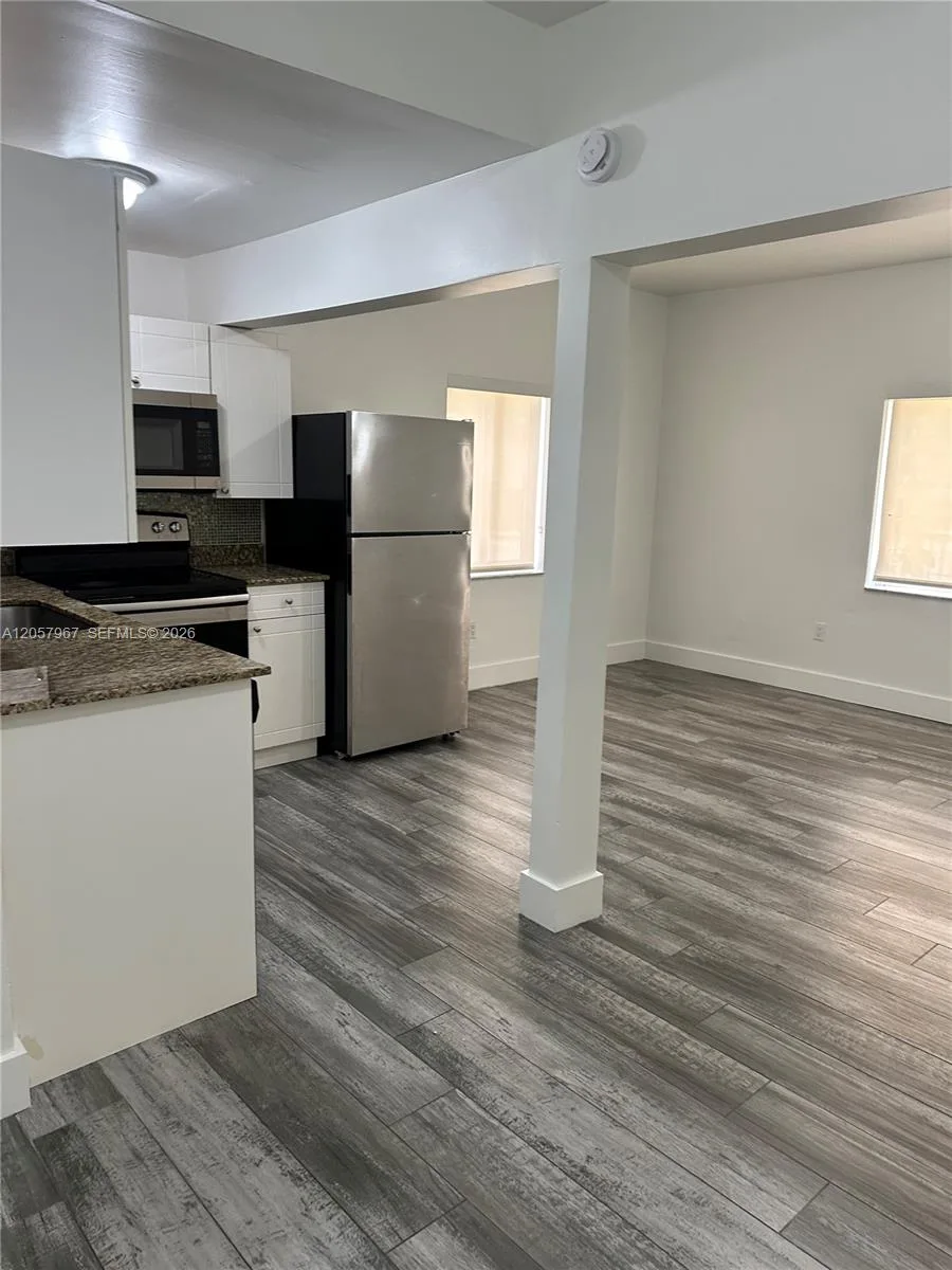 2500 NE 192nd St # 6, Miami, FL 33180 photo 13