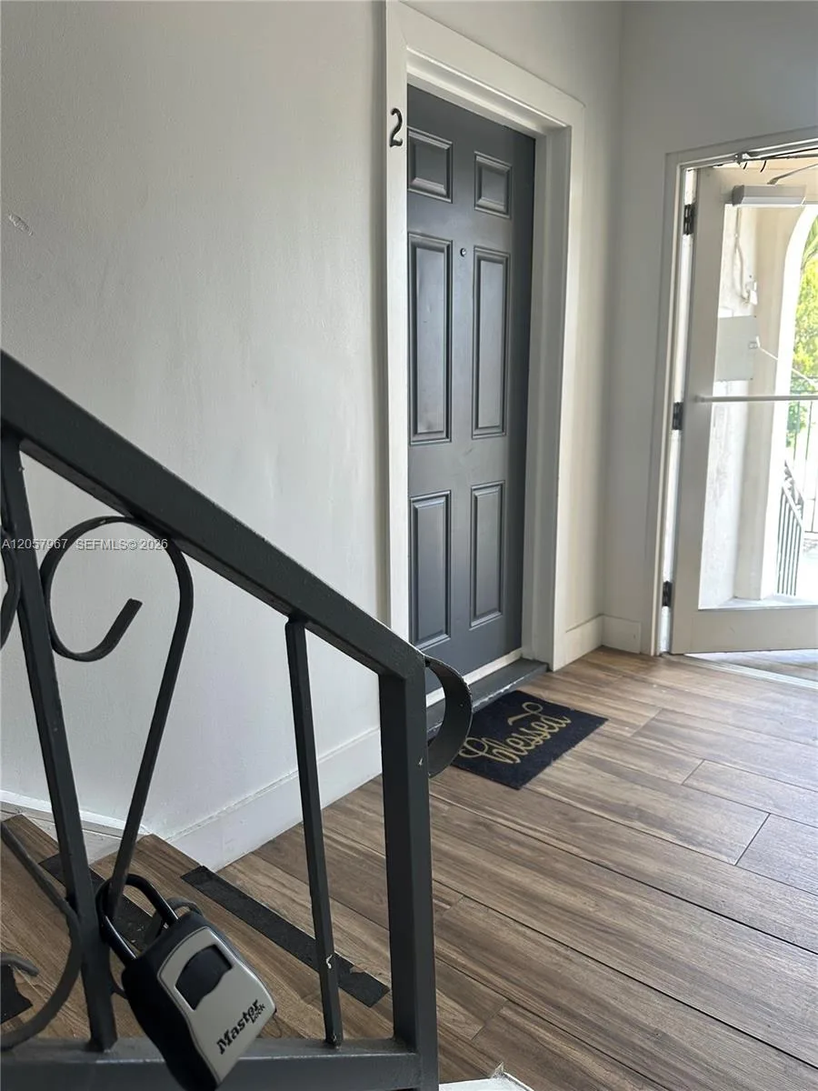 2500 NE 192nd St # 6, Miami, FL 33180 photo 6