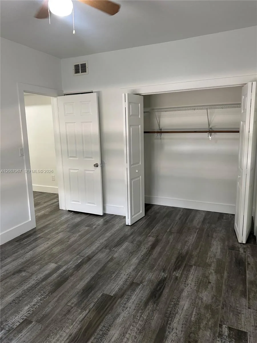 2500 NE 192nd St # 6, Miami, FL 33180 photo 7