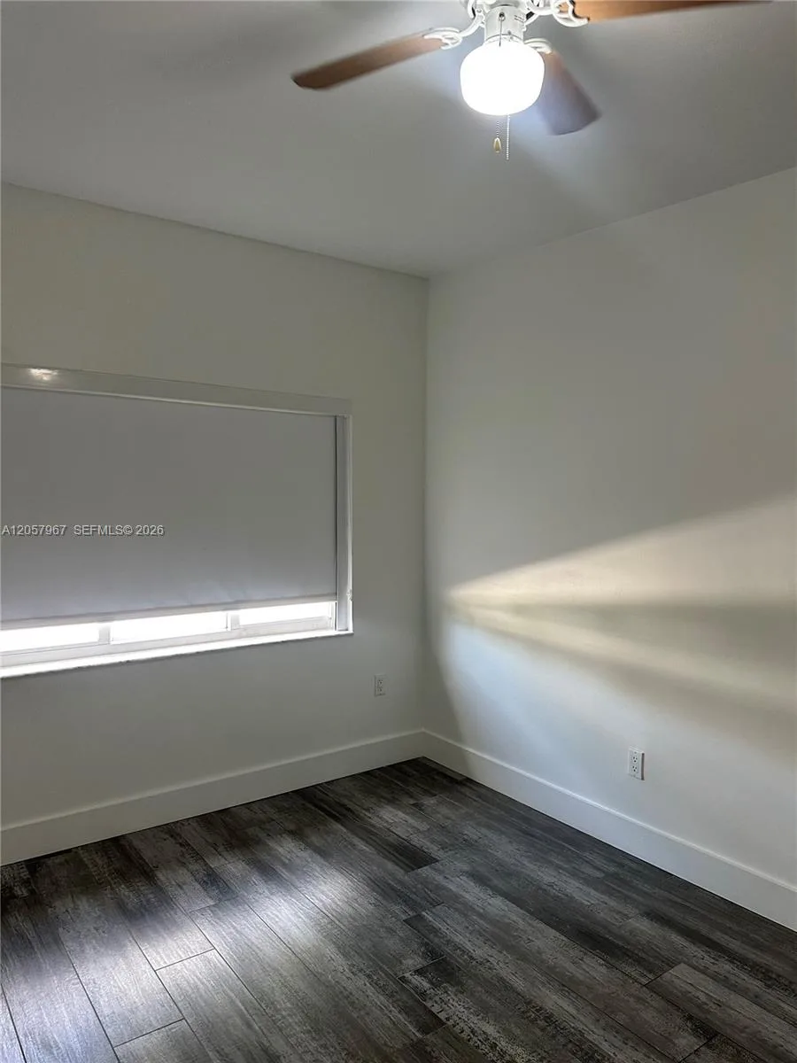 2500 NE 192nd St # 6, Miami, FL 33180 photo 9