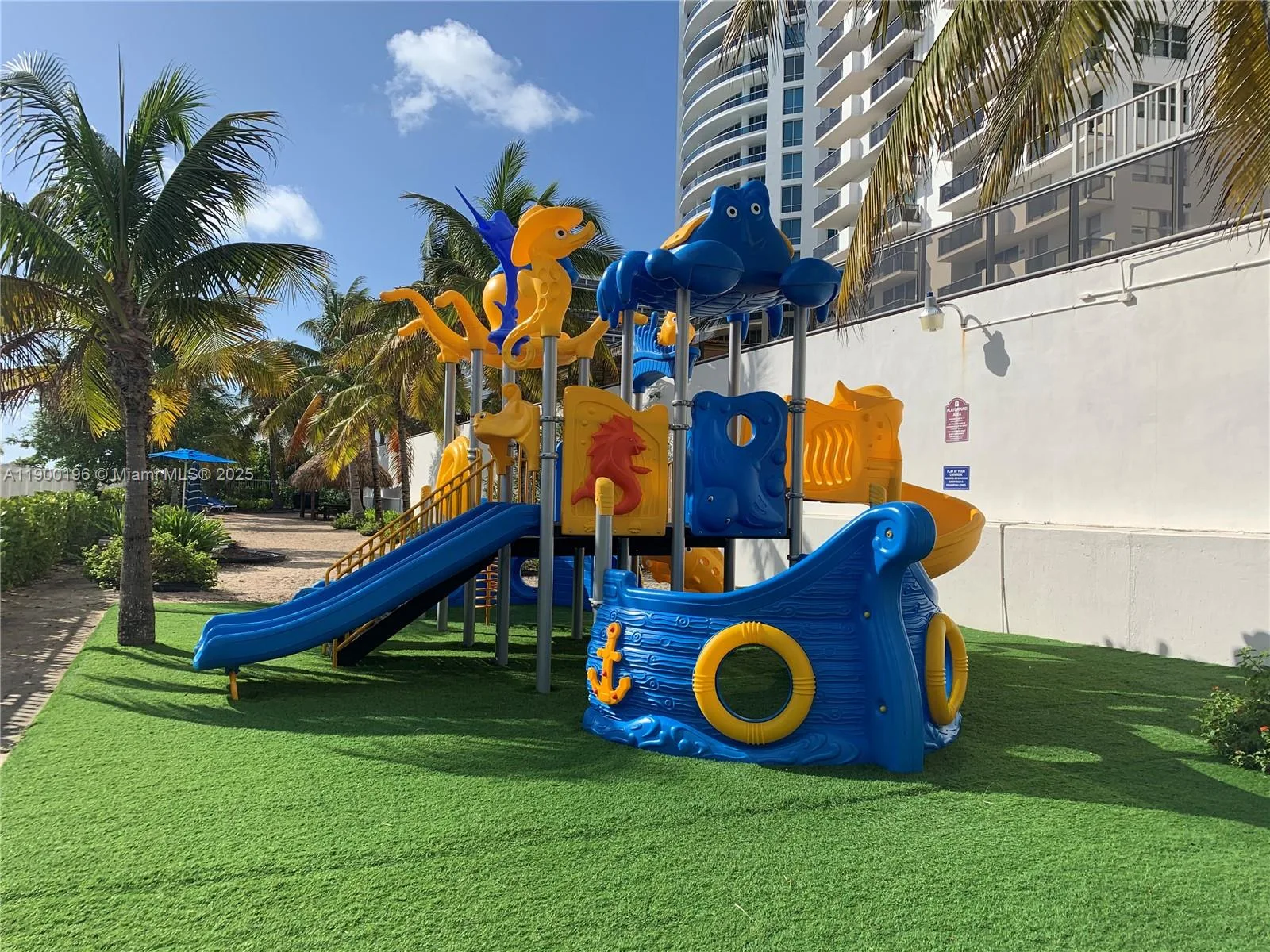 6039 Collins Ave # 1212, Miami Beach, FL 33140 photo 12