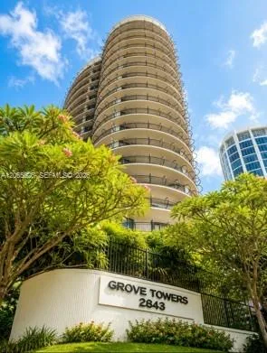 2843 S Bayshore Dr # P4-F, Miami, FL 33133 photo 2