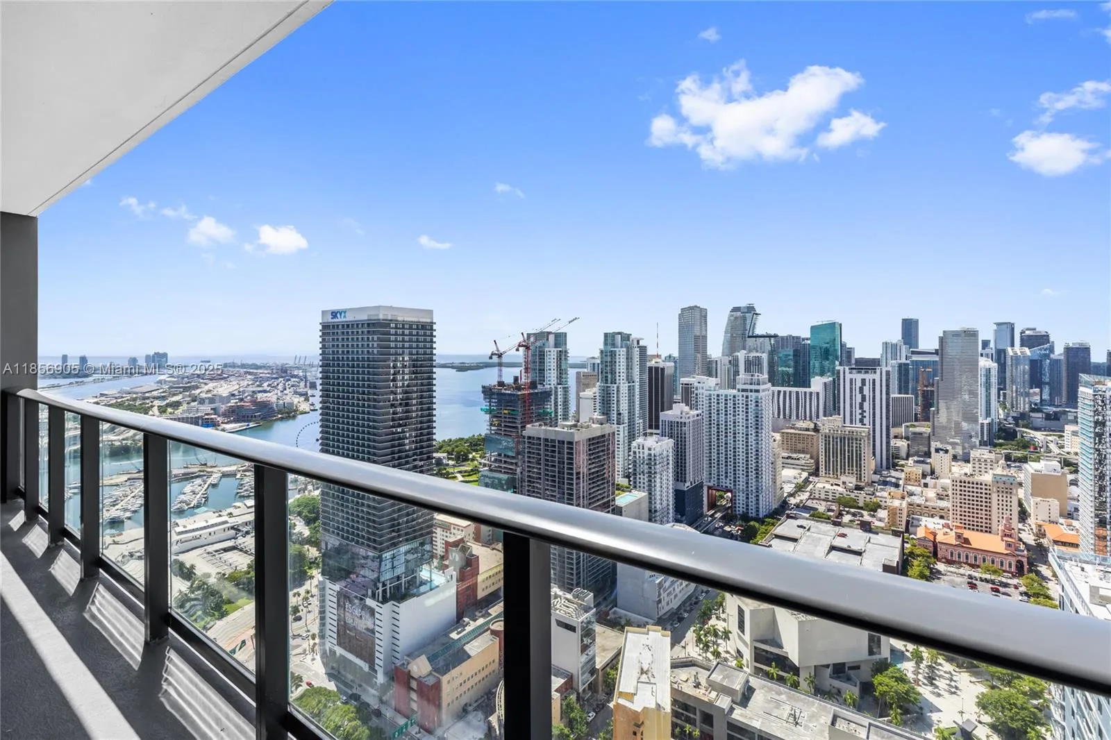 601 NE 1st Ave # 4607, Miami, FL 33132