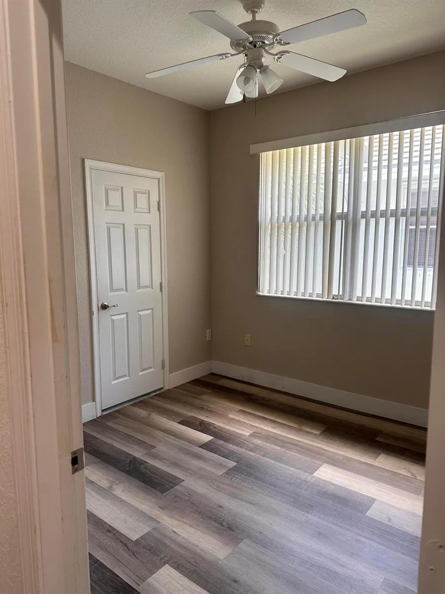 3016 NW 30TH Avenue, Oakland Park, FL 33311 photo 9